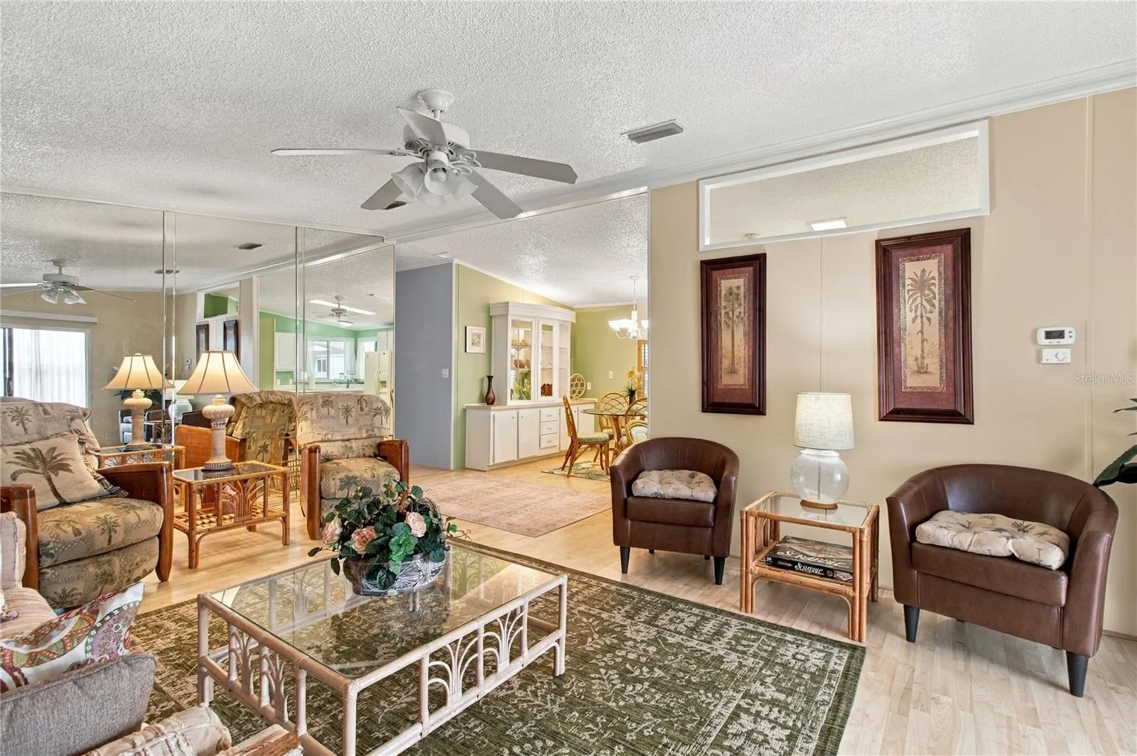 15 MEADOWLARK CIR