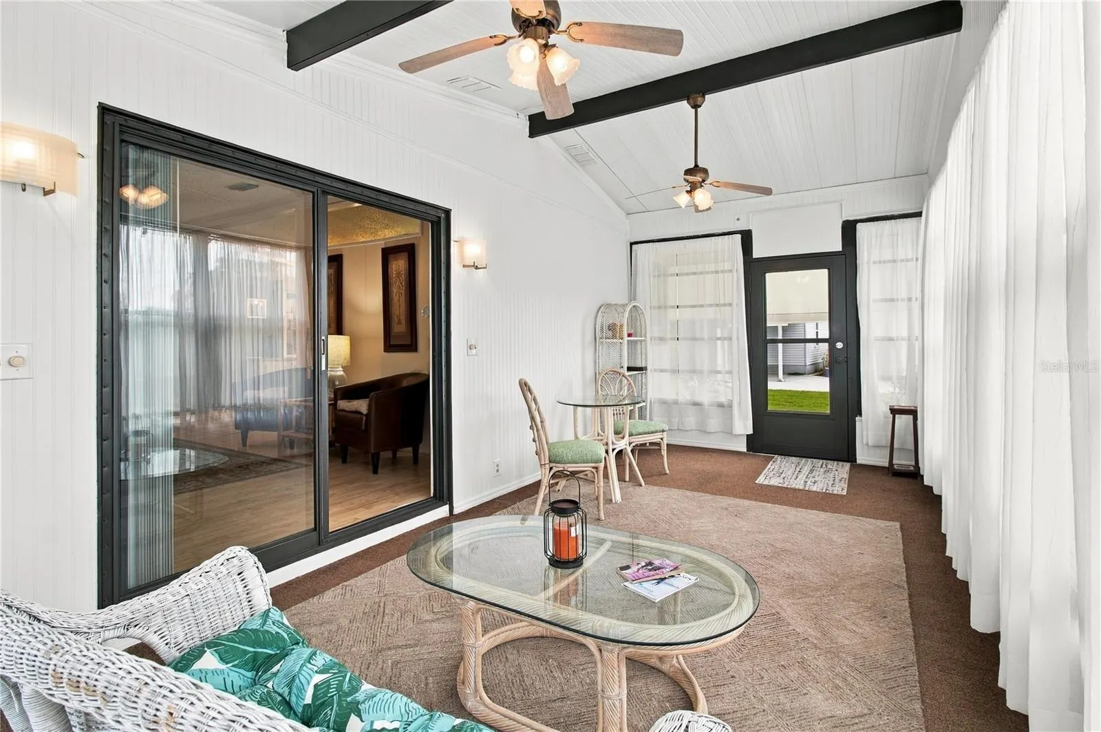 15 MEADOWLARK CIR