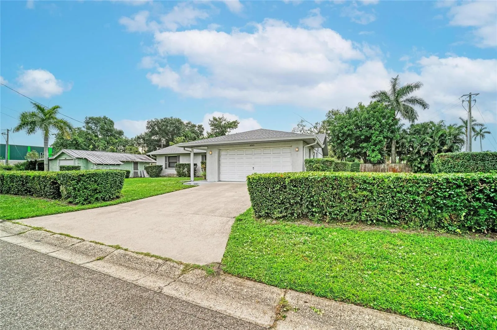 4205 4TH AVE W
