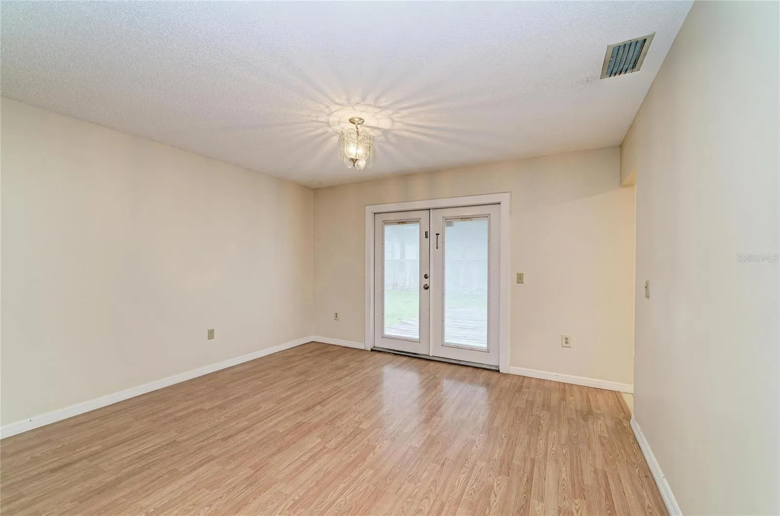 4205 4TH AVE W