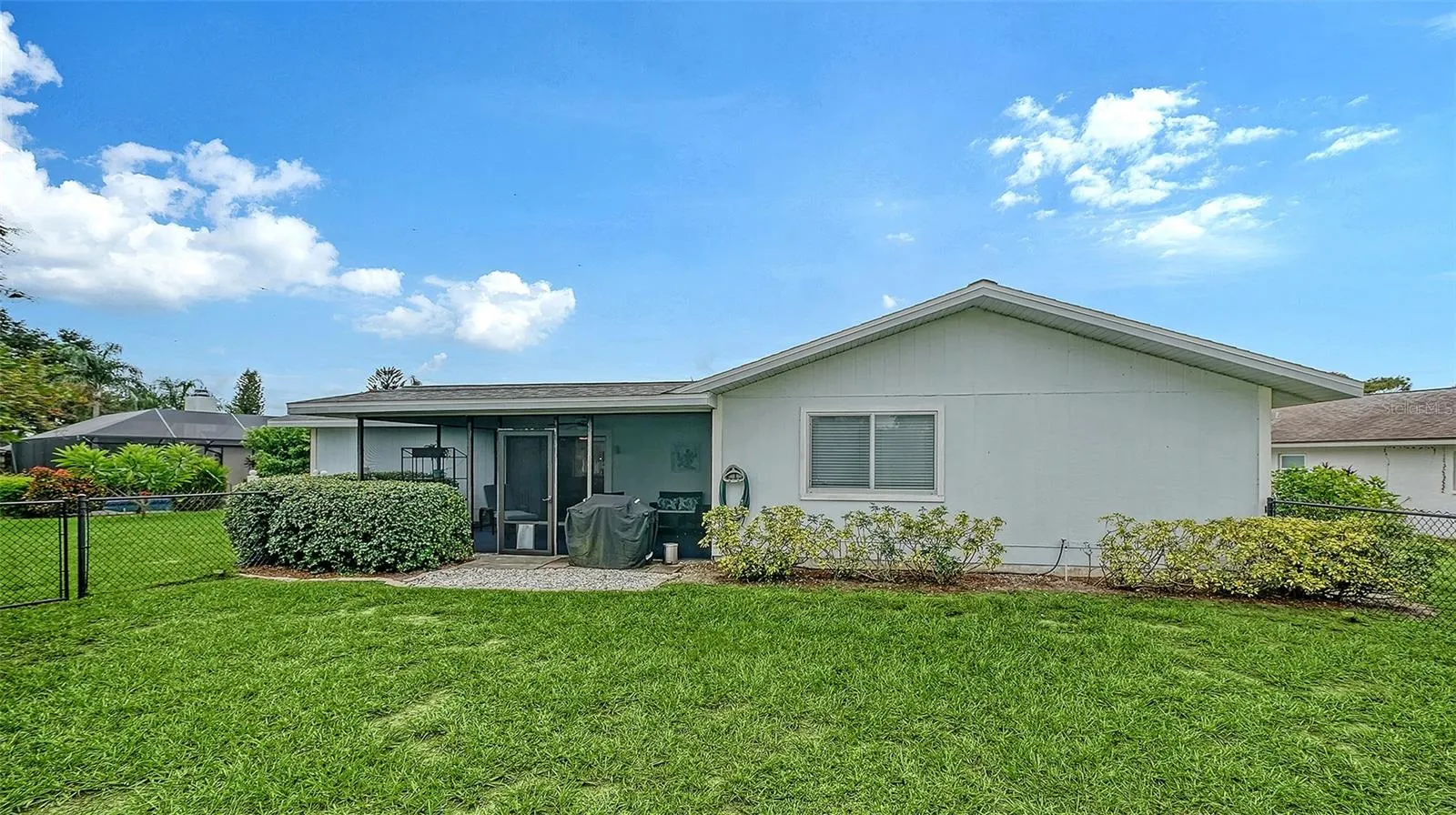 6110 APPROACH LN