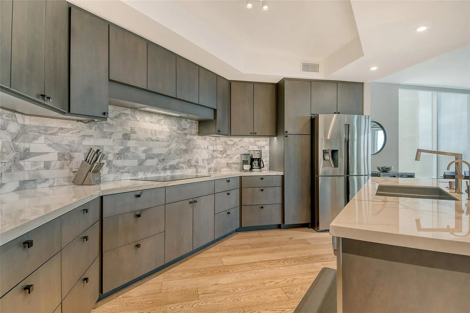 401 N POINT RD #404 #404