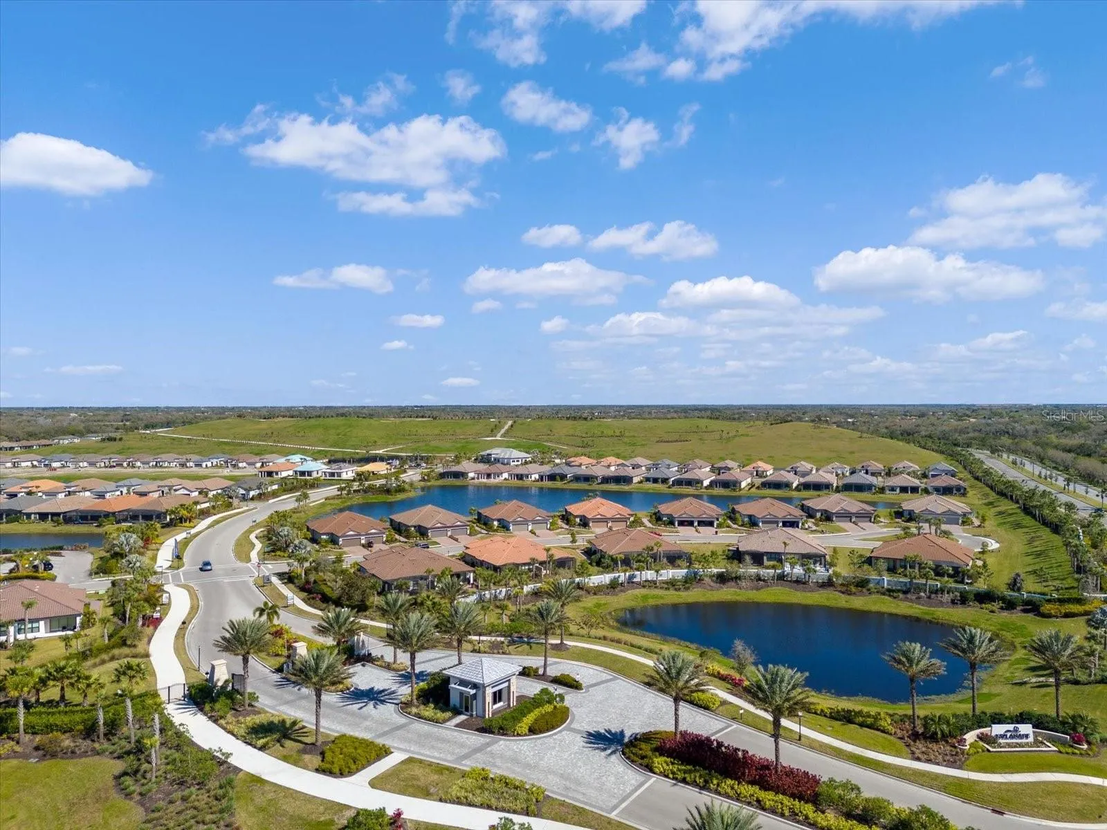 6326 GRANDVIEW HILL CT