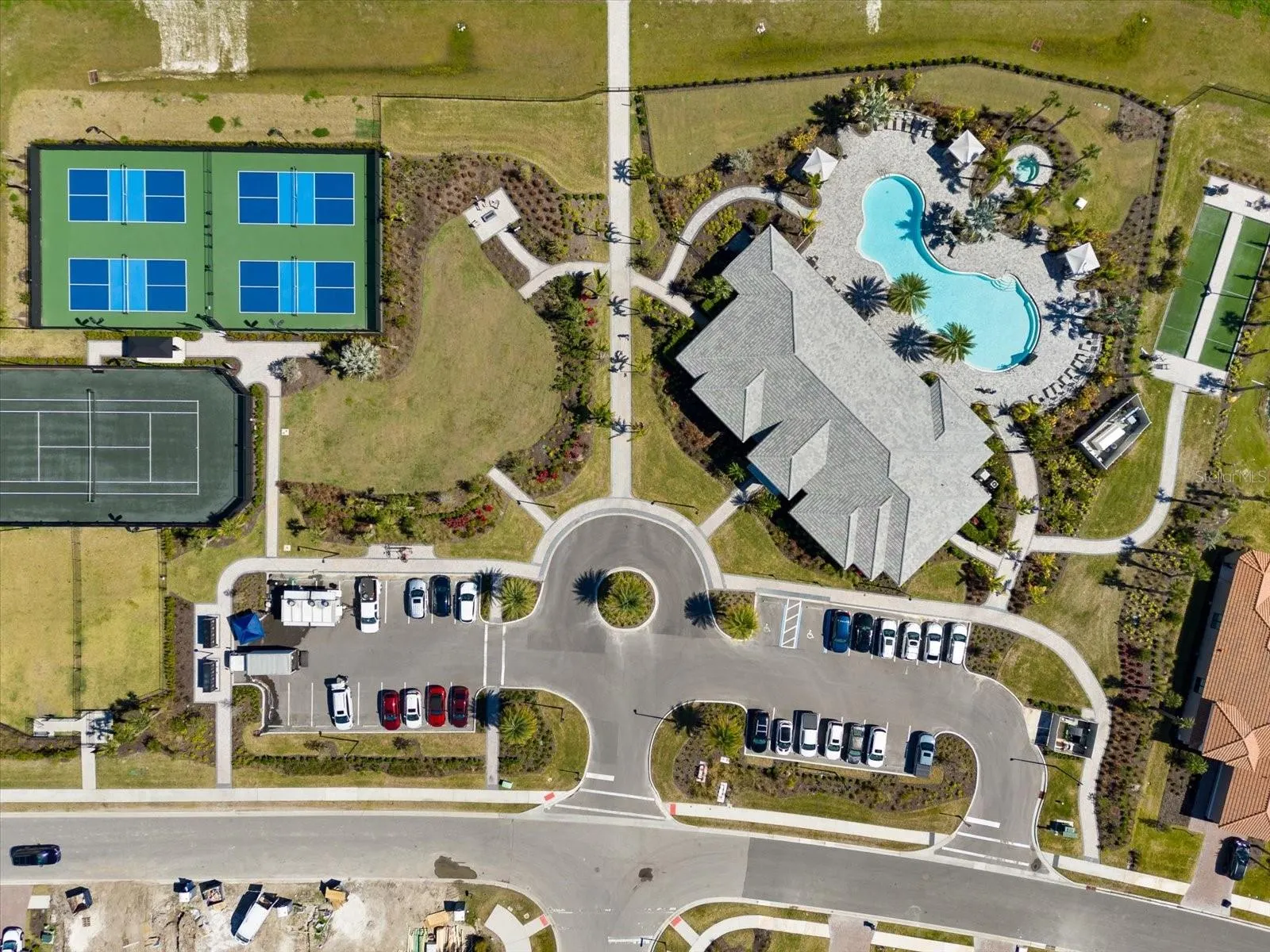 6326 GRANDVIEW HILL CT