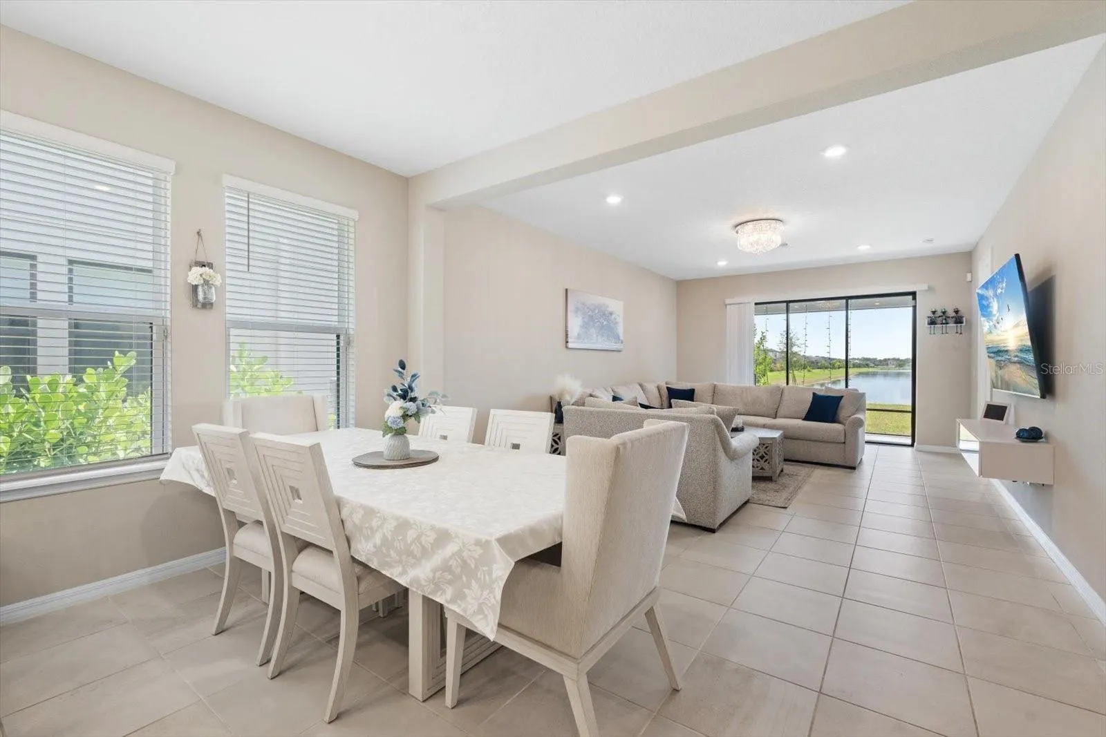 6326 GRANDVIEW HILL CT