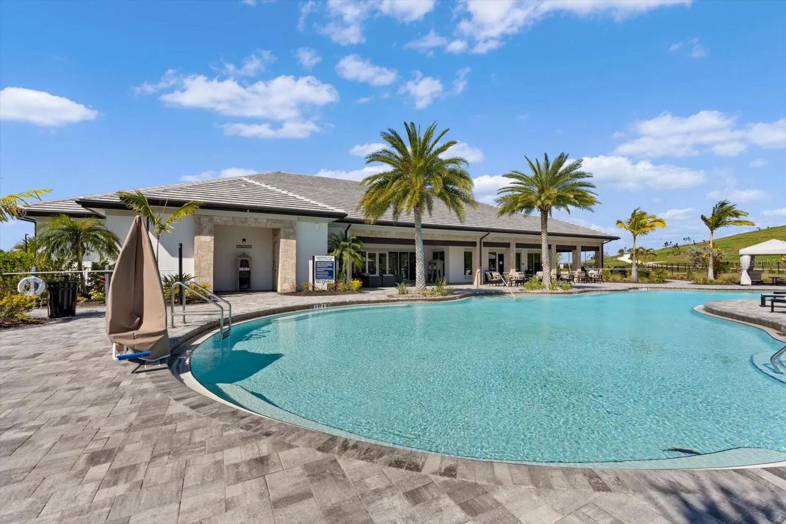6326 GRANDVIEW HILL CT