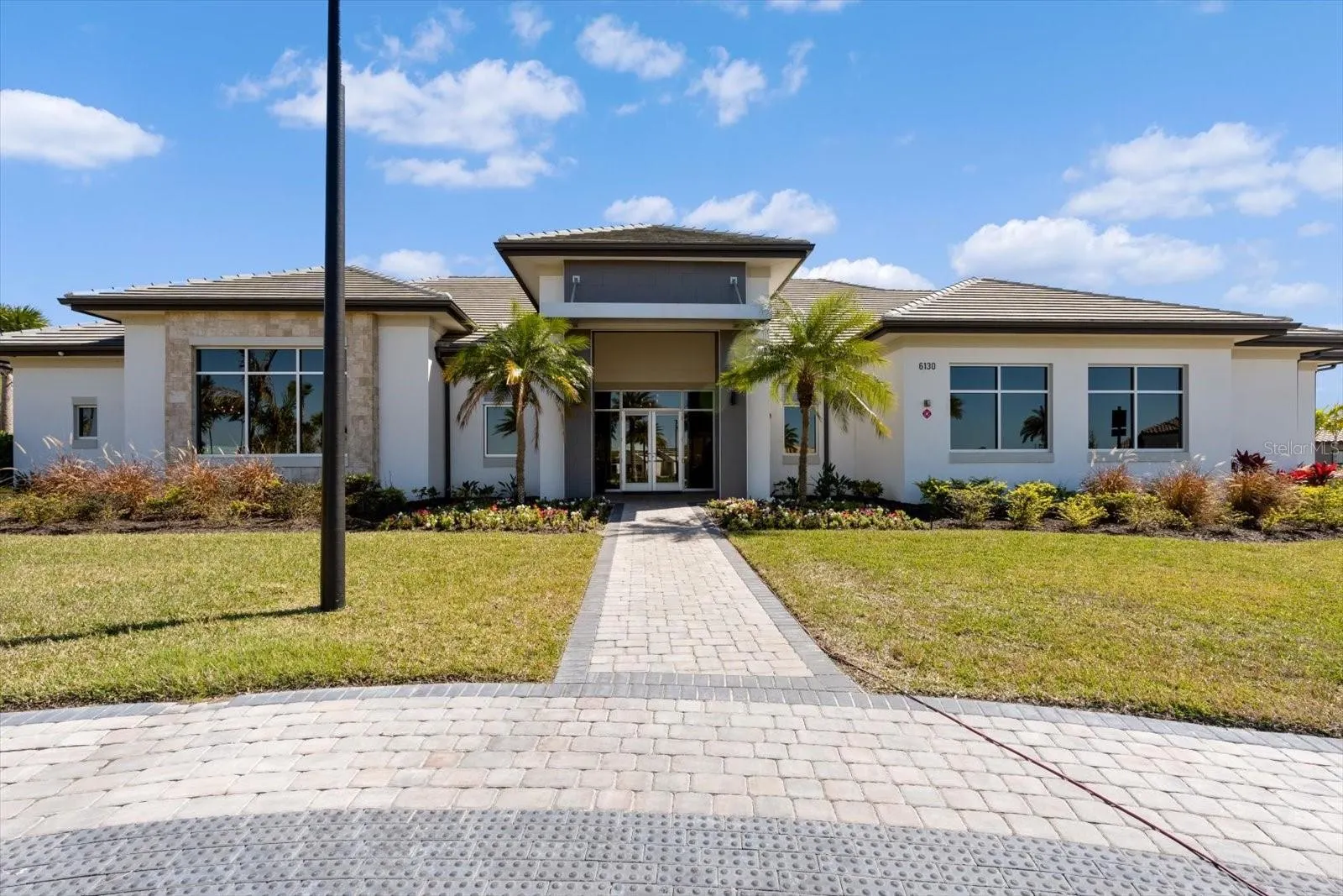 6326 GRANDVIEW HILL CT