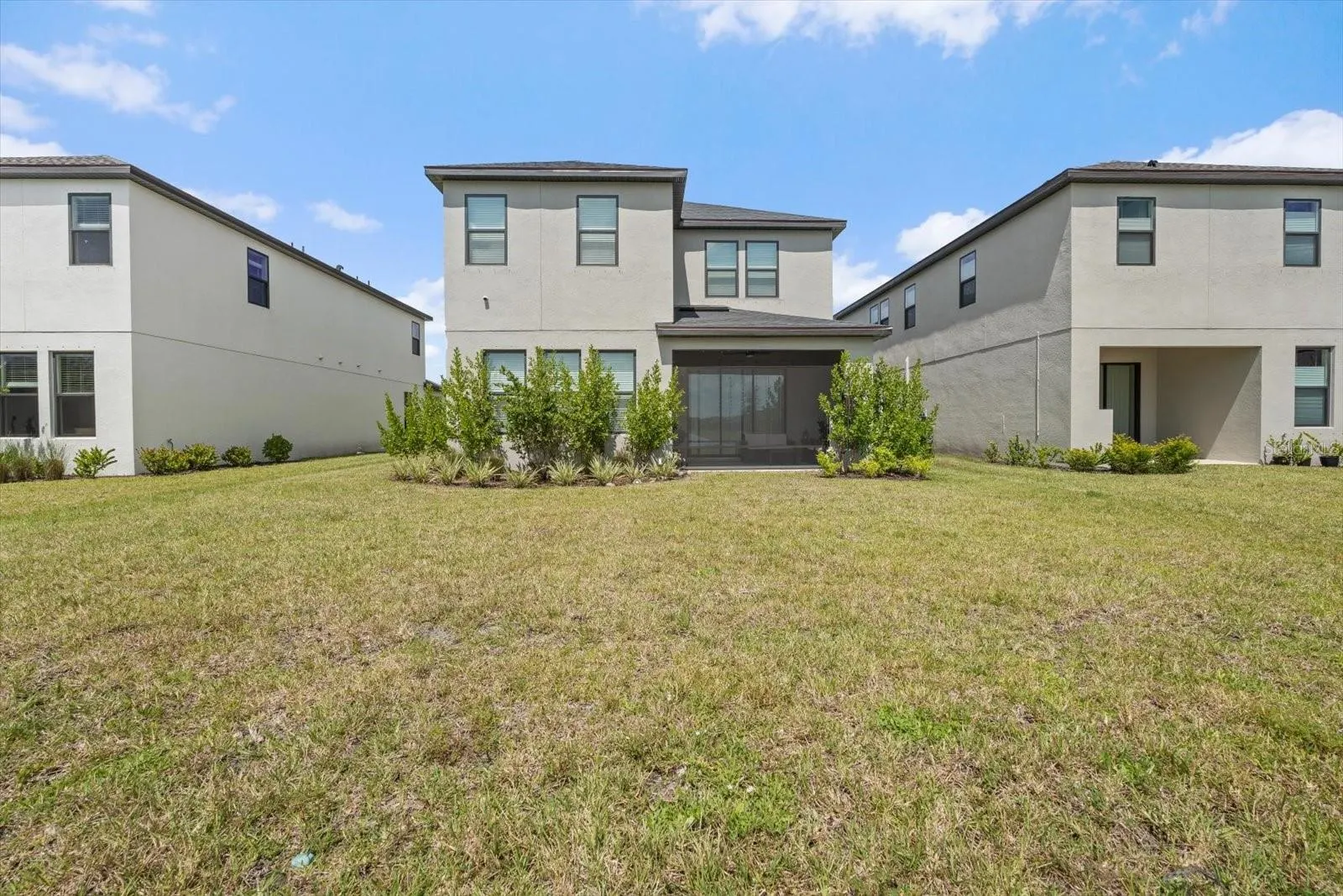 6326 GRANDVIEW HILL CT