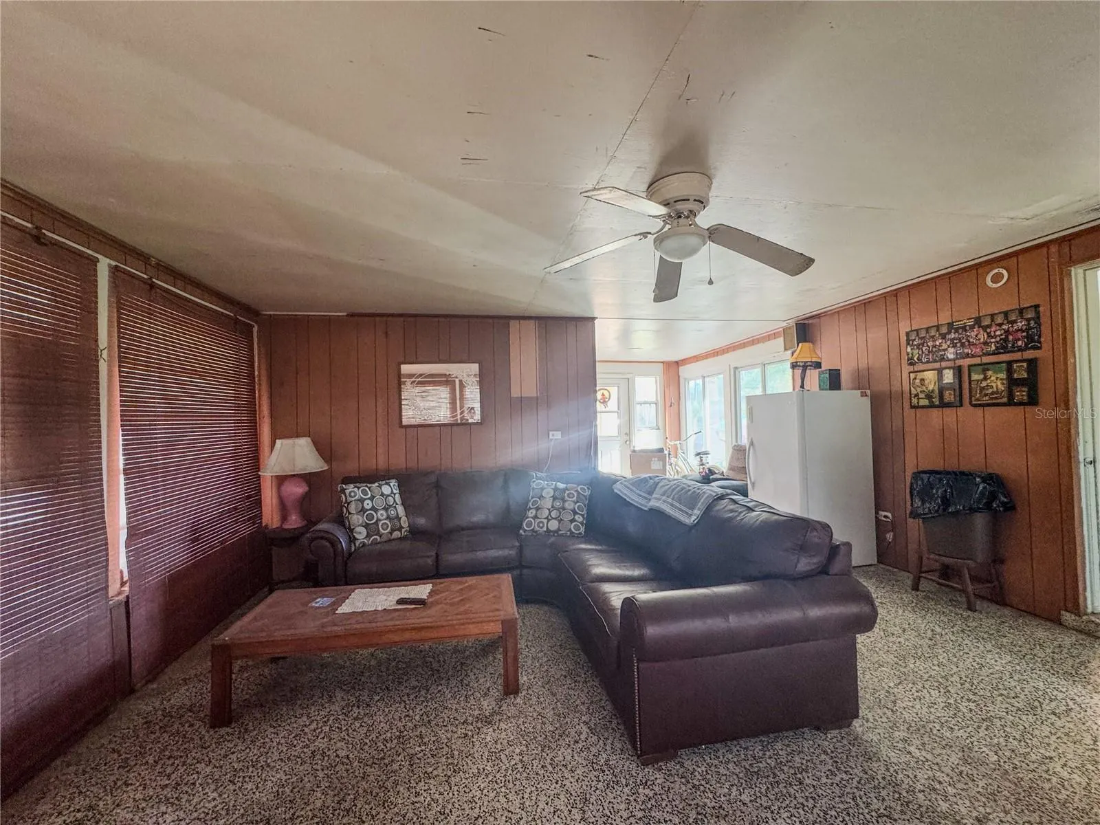 1205 SUNSET AVE