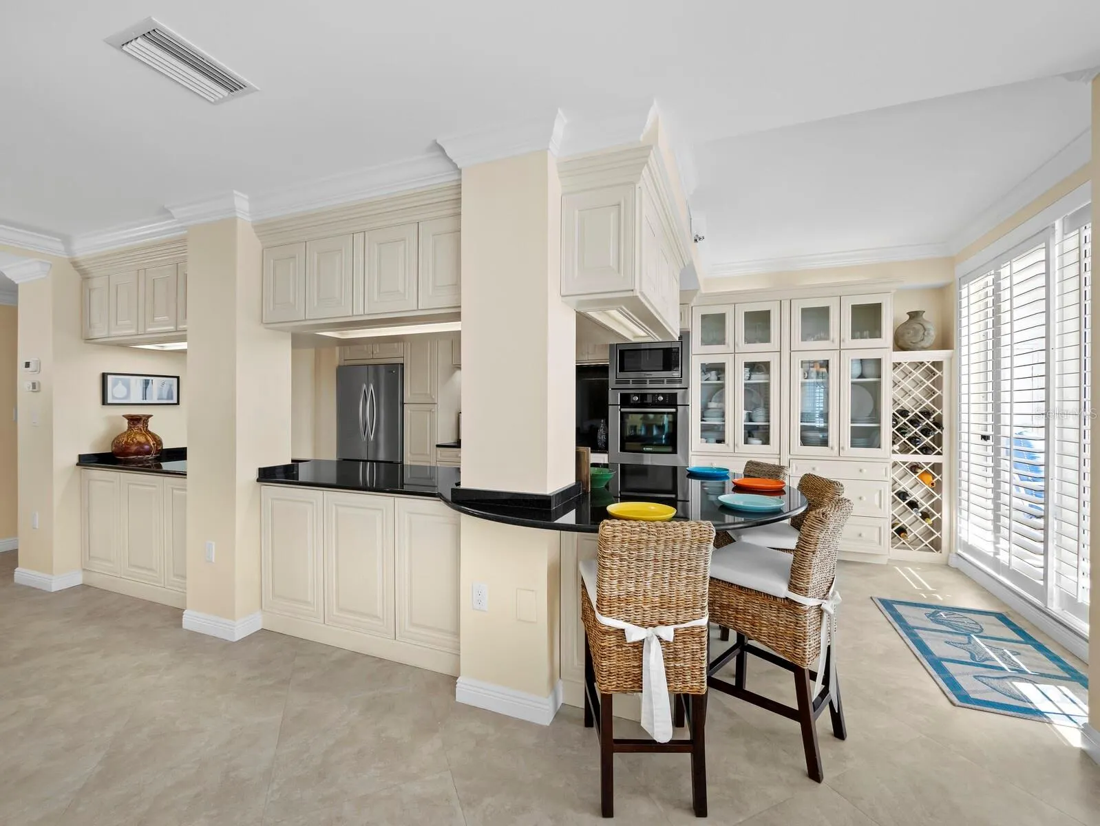 455 LONGBOAT CLUB RD #402 #402