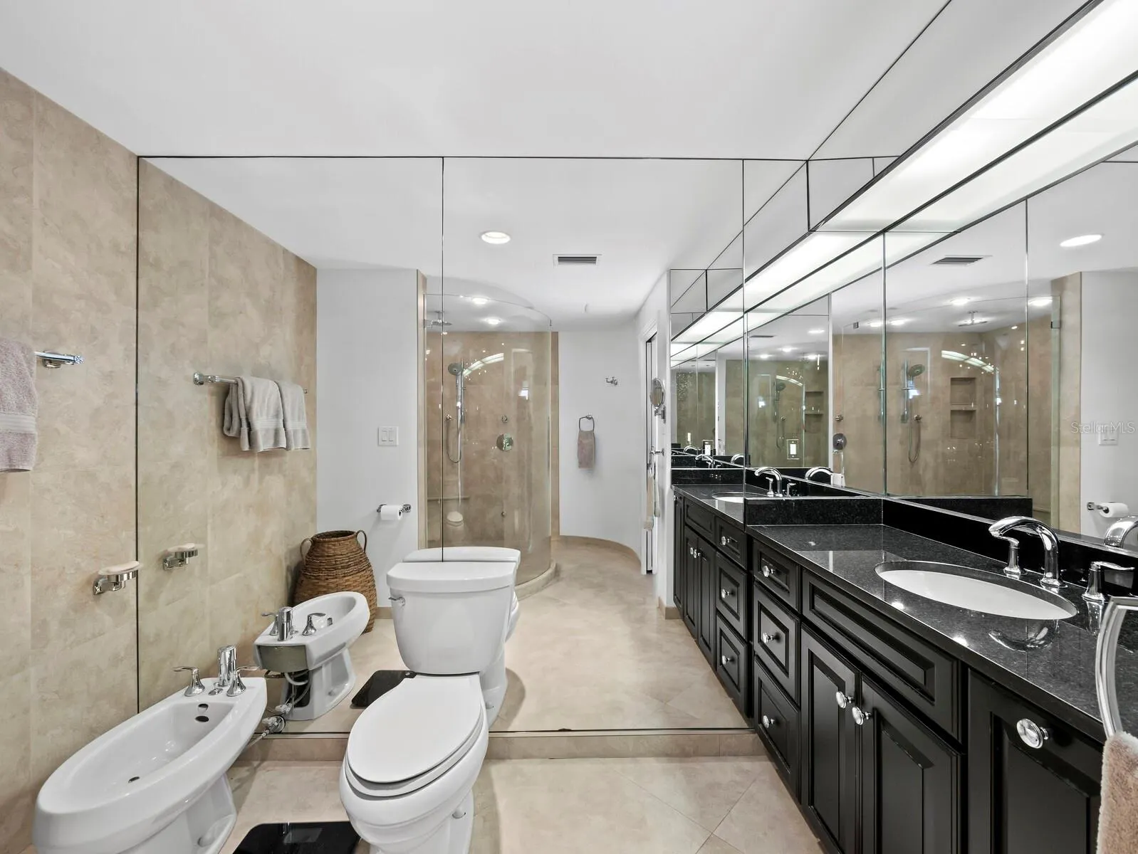 455 LONGBOAT CLUB RD #402 #402