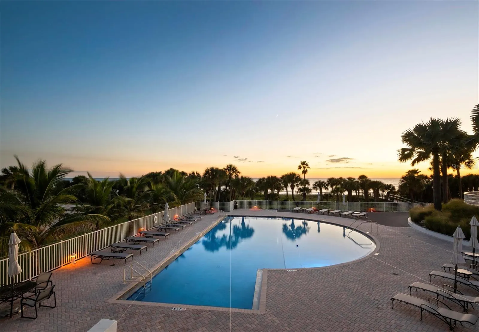 455 LONGBOAT CLUB RD #402 #402