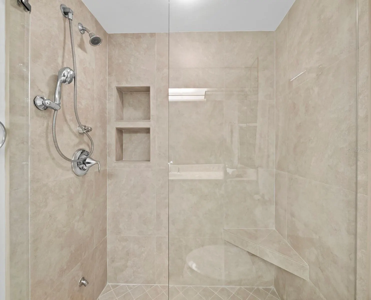 455 LONGBOAT CLUB RD #402 #402