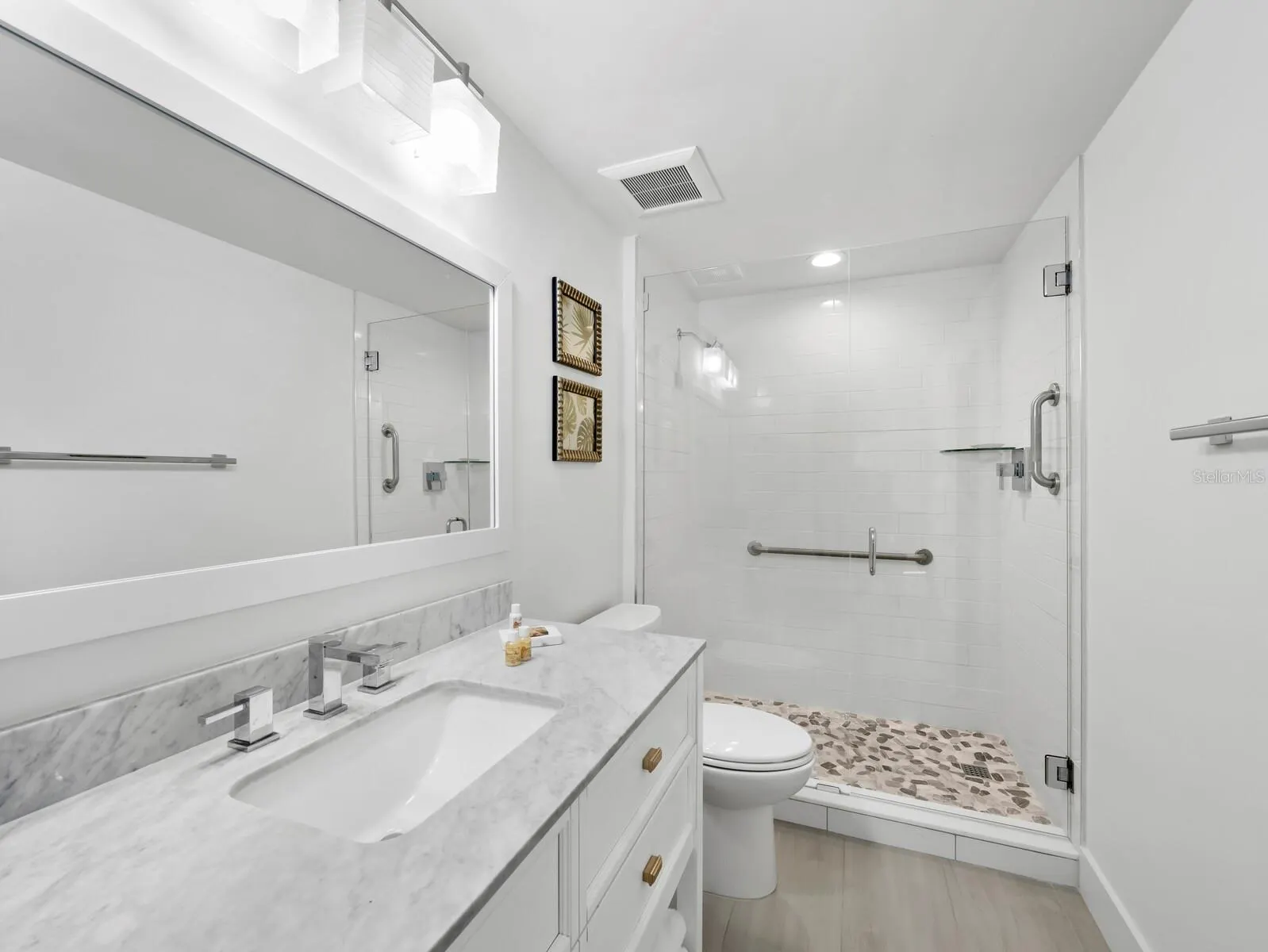 455 LONGBOAT CLUB RD #402 #402