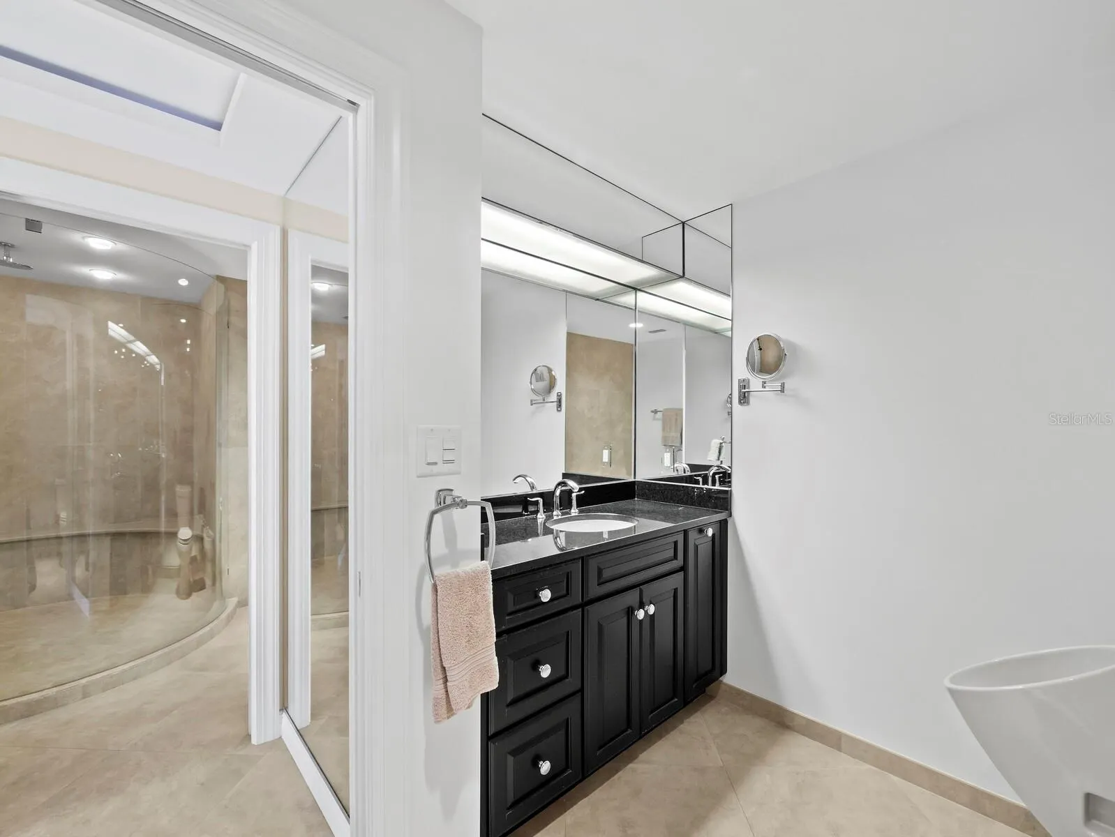 455 LONGBOAT CLUB RD #402 #402