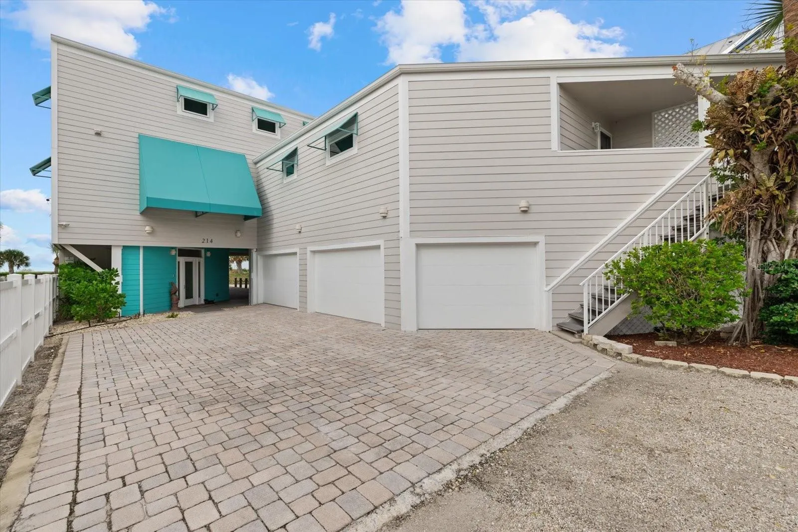 214 TENACITY LN