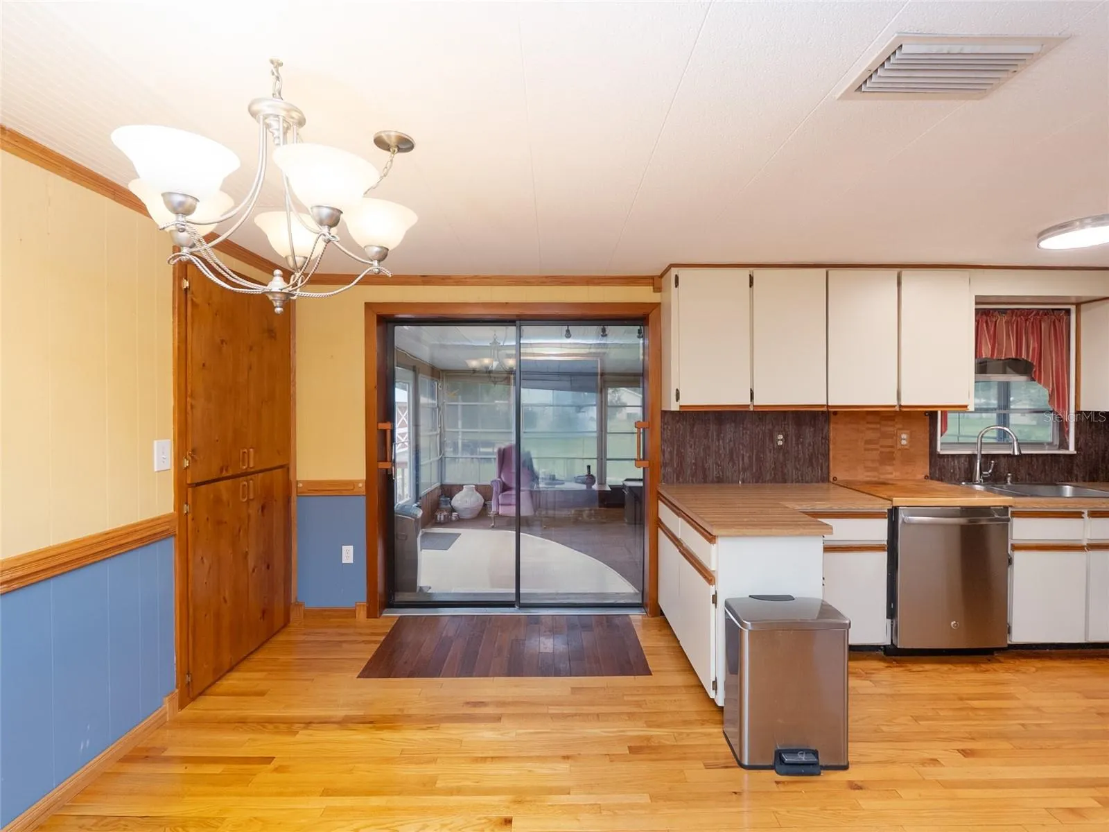 6443 NE COUNTY ROAD 660