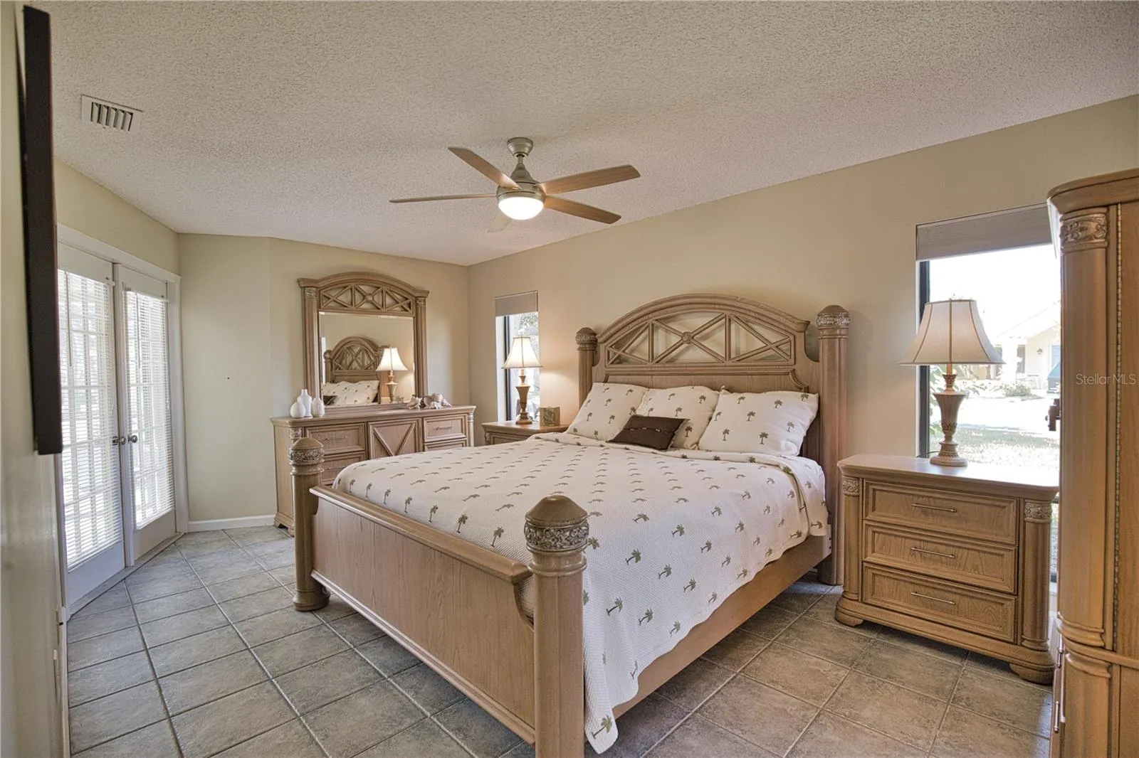 32 INLETS BLVD #32 #32