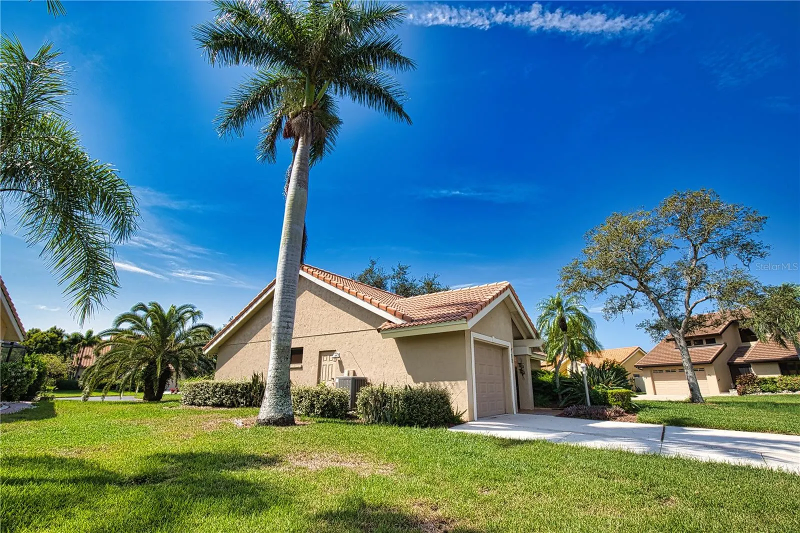 32 INLETS BLVD #32 #32