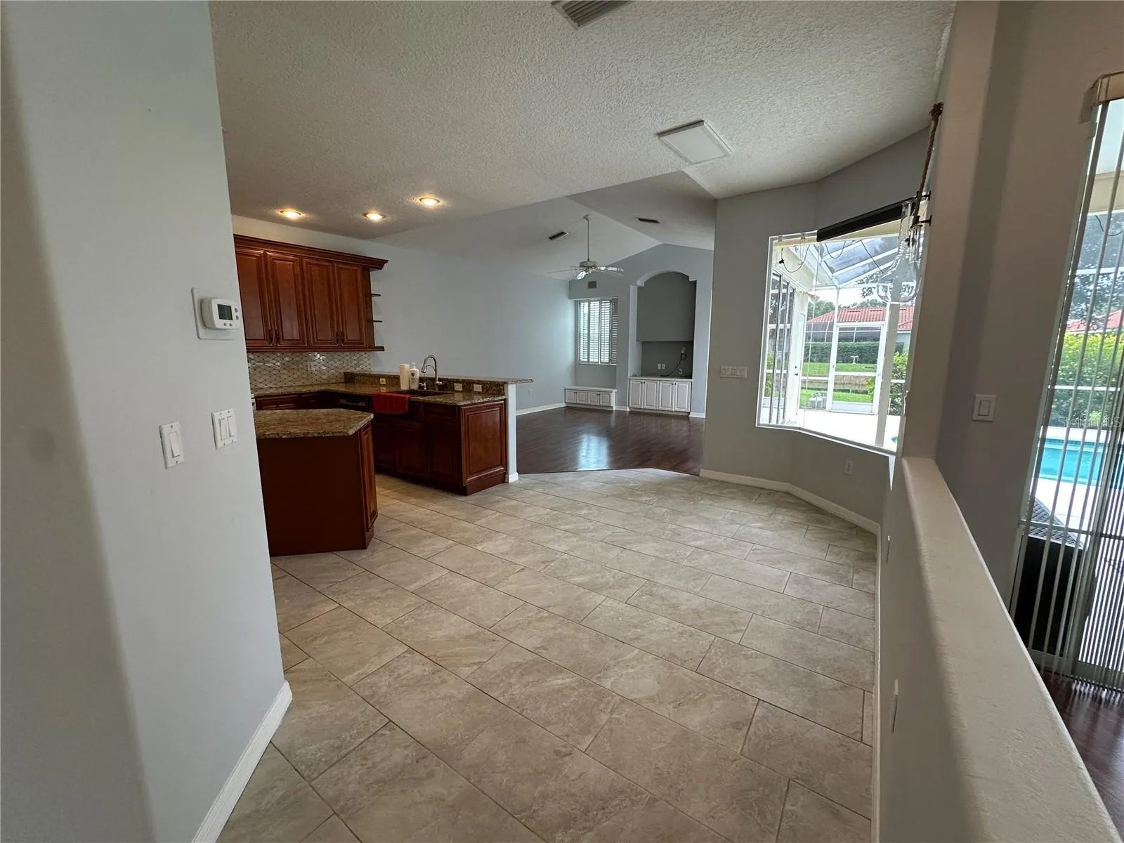 4488 MCINTOSH LAKE AVE
