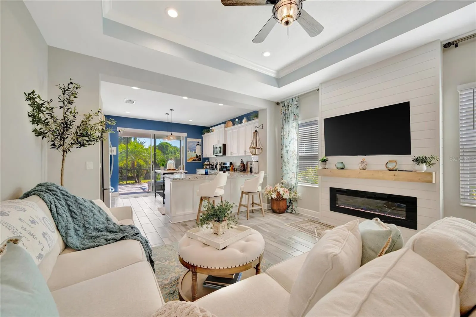 11115 SAND PINE LN