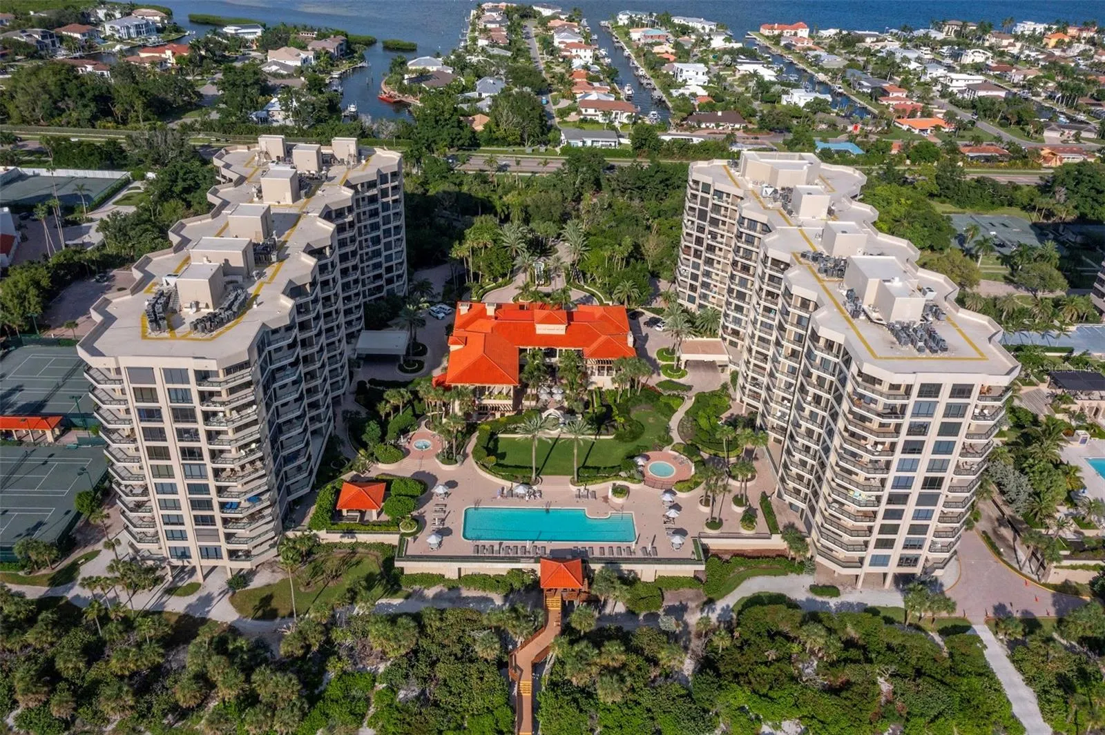 1241 GULF OF MEXICO DR #PH1102 #PH1102