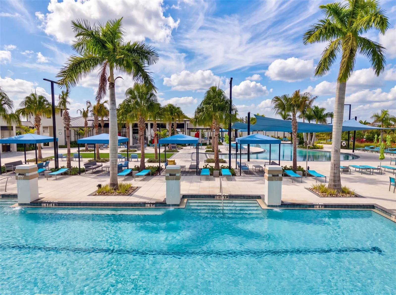 11627 MYAKKA BLUE DR