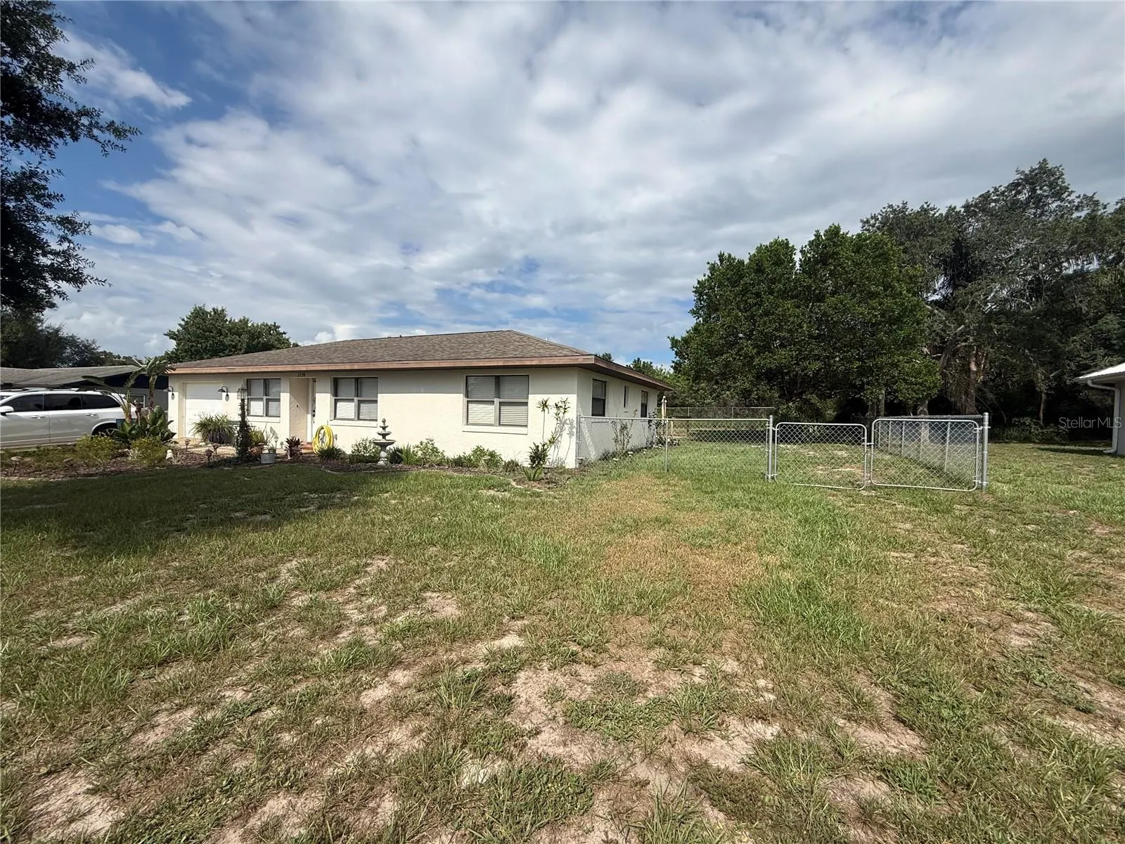 1739 TAYLOE LN