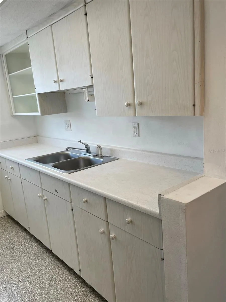 2955 BENEVA RD #203 #203