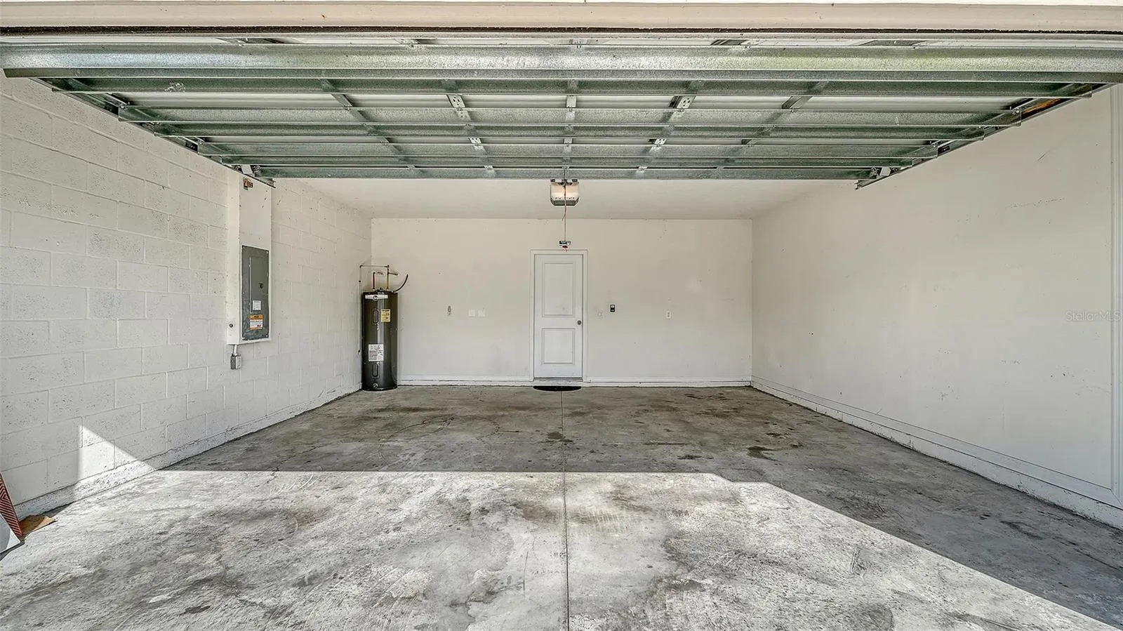 17329 RESERVA DR