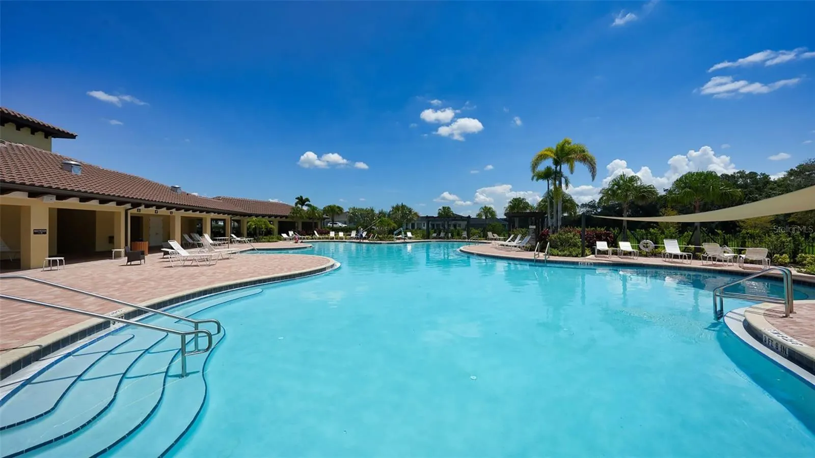 17329 RESERVA DR