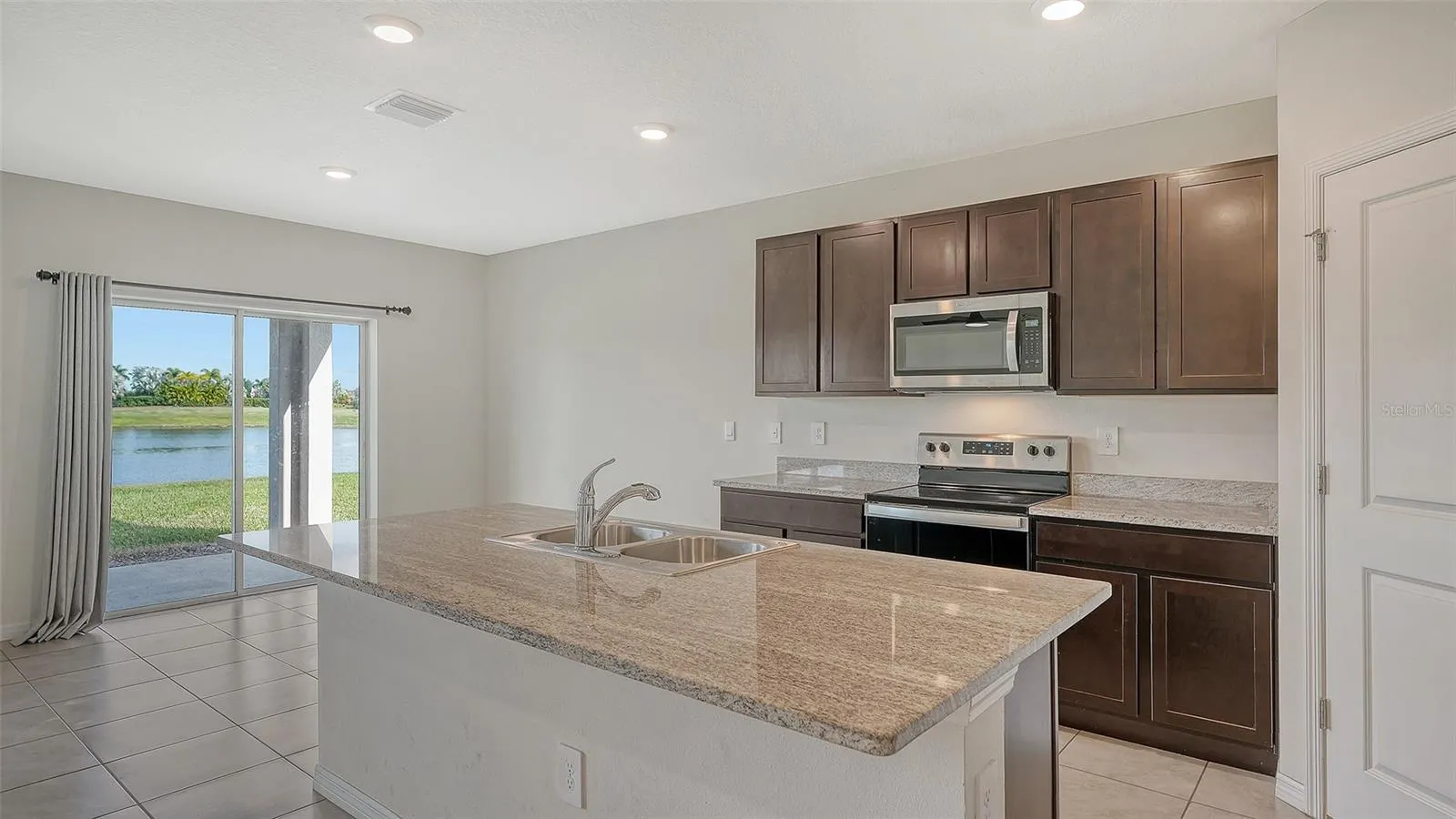 17329 RESERVA DR