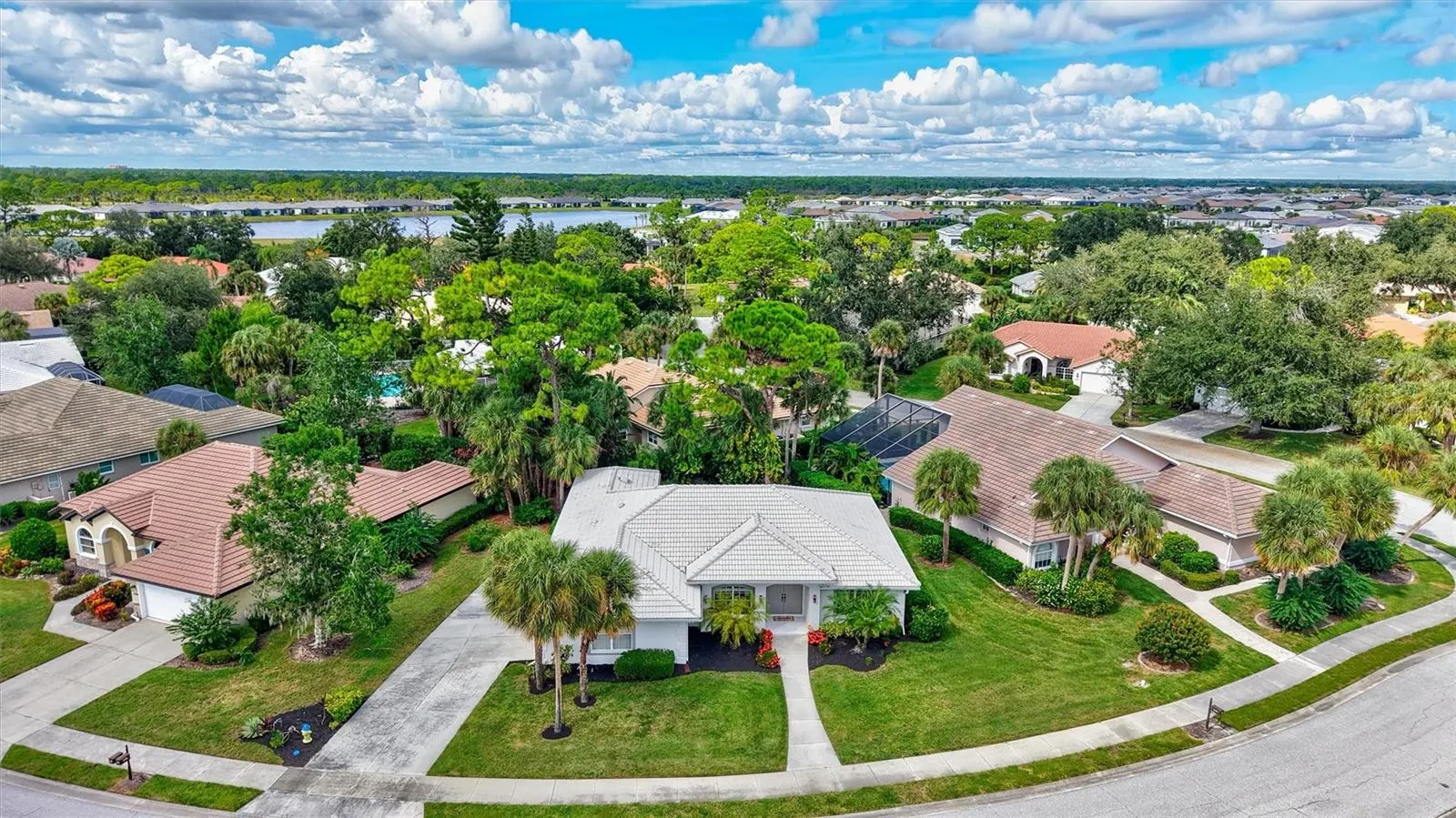 2104 TOCOBAGA LN