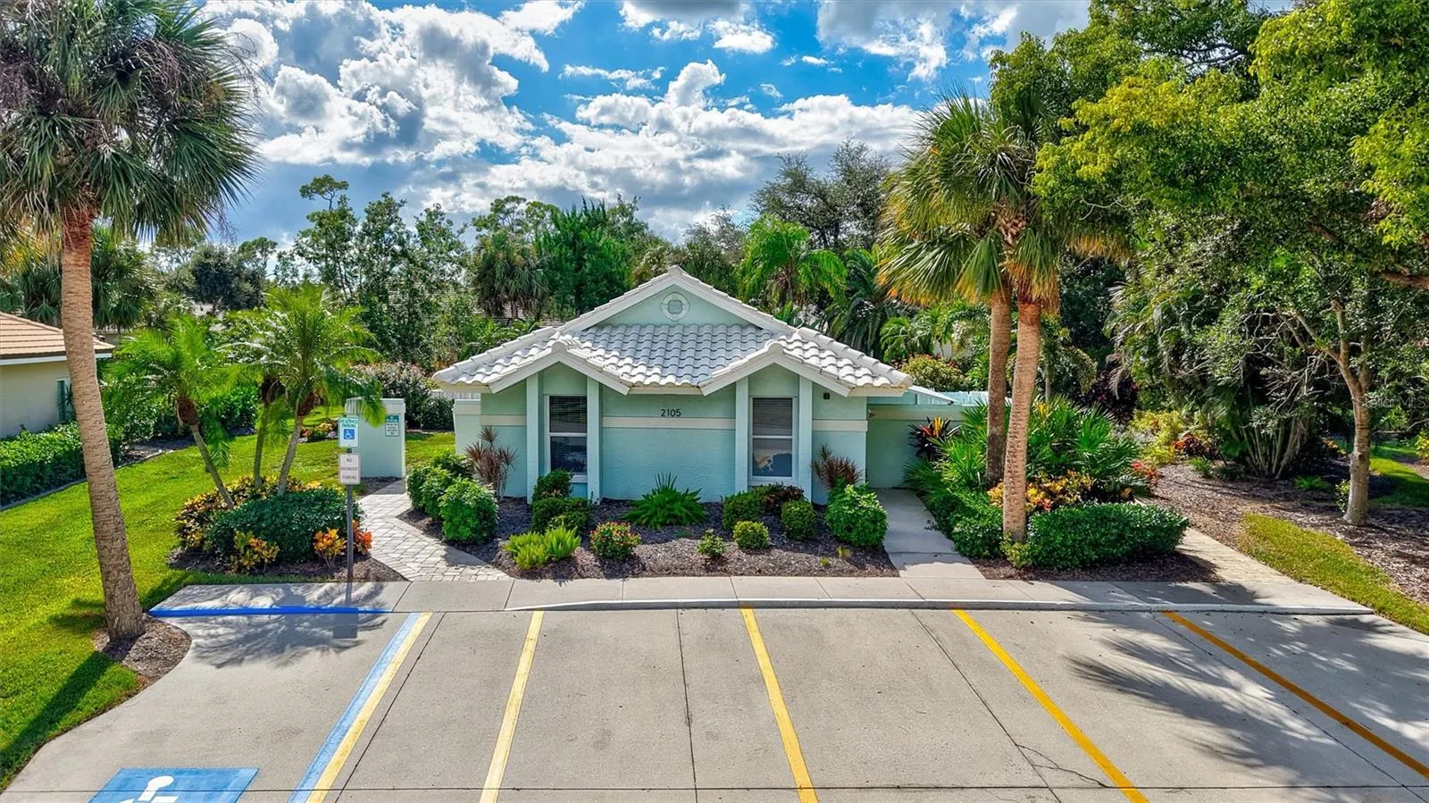 2104 TOCOBAGA LN