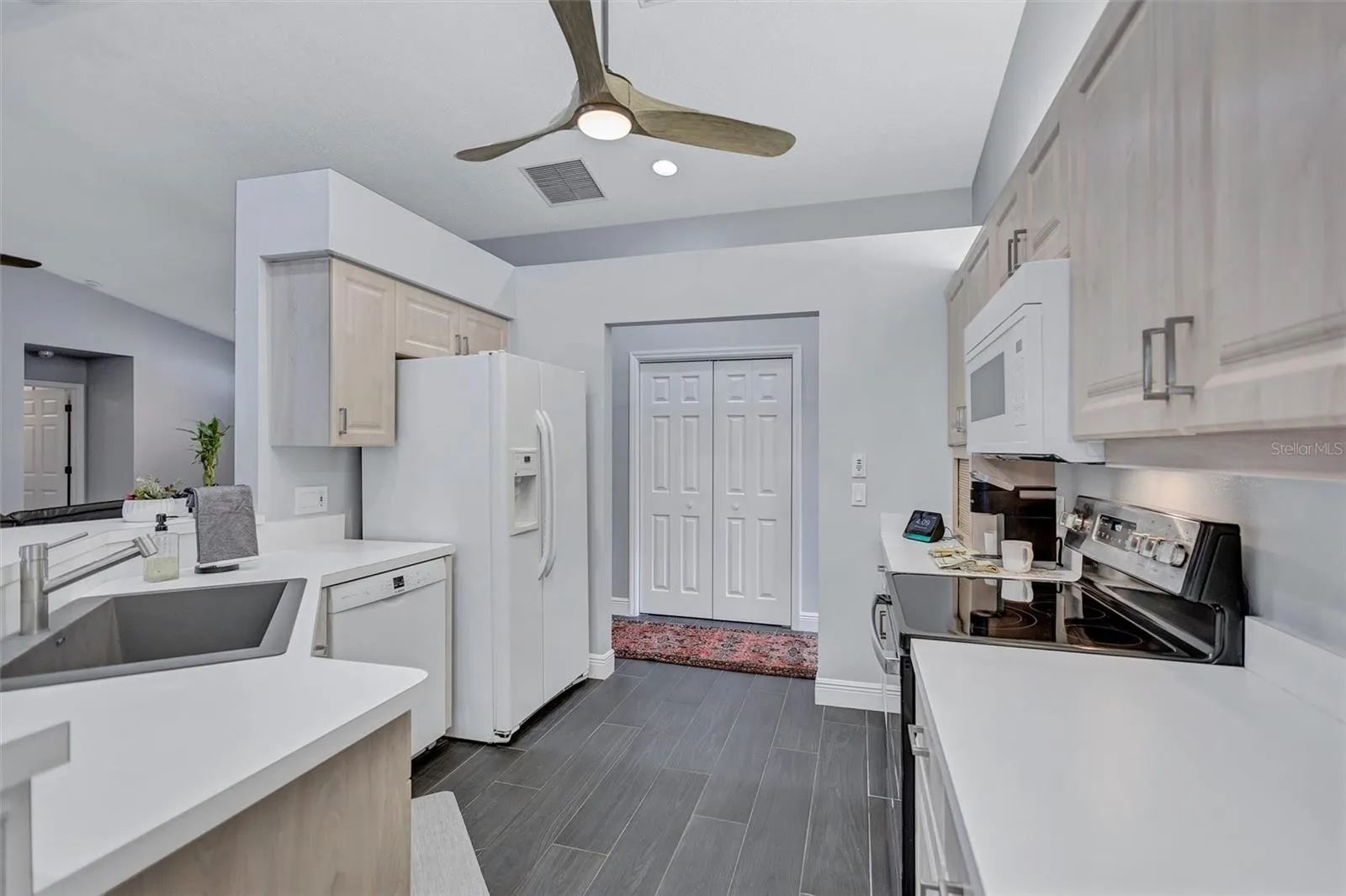 2104 TOCOBAGA LN