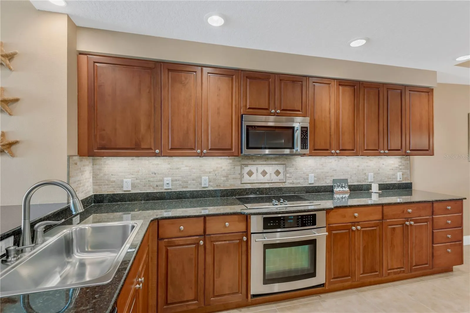 606 RIVIERA DUNES WAY #405 #405