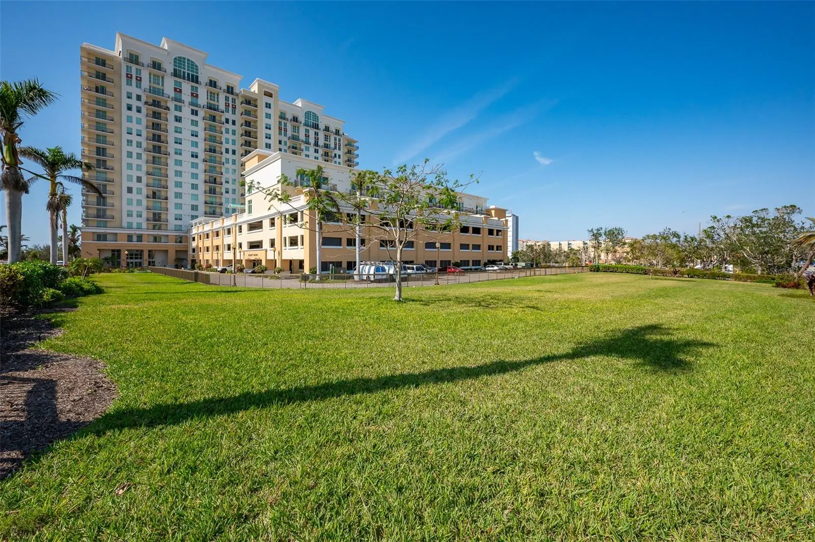 800 N TAMIAMI TRL #103 #103