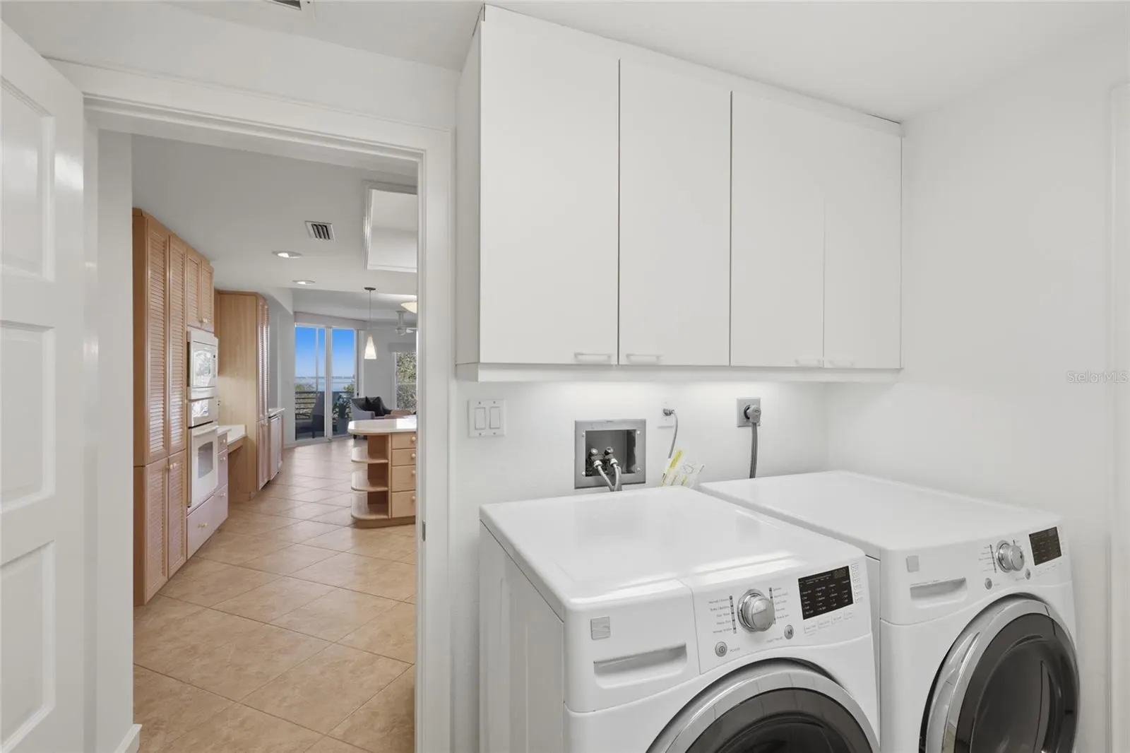 2550 HARBOURSIDE DR #333 #333