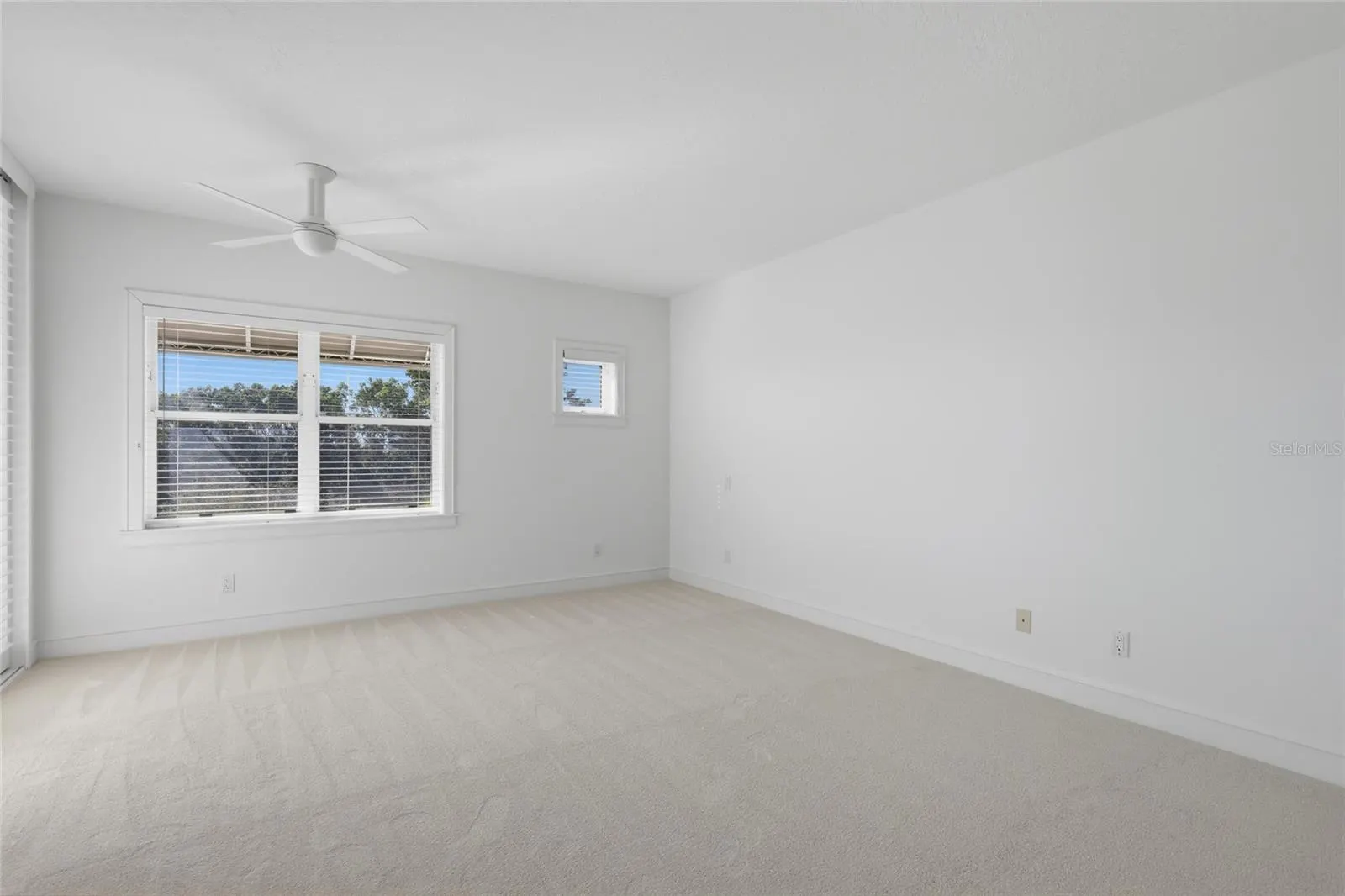 2550 HARBOURSIDE DR #333 #333