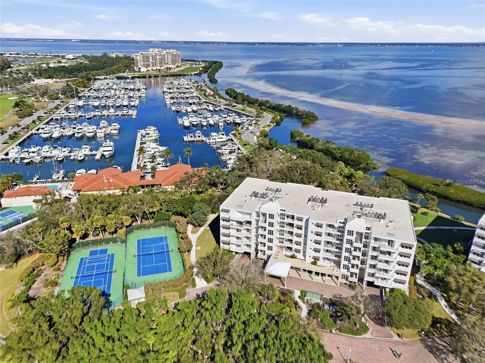 2550 HARBOURSIDE DR #333 #333