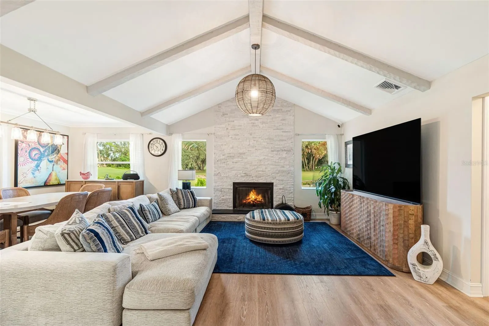4864 HAWKSHEAD PARK