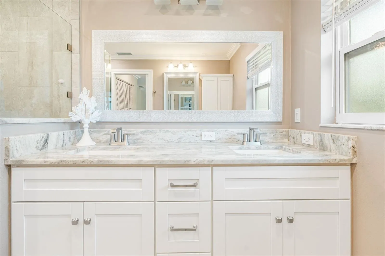 4864 HAWKSHEAD PARK