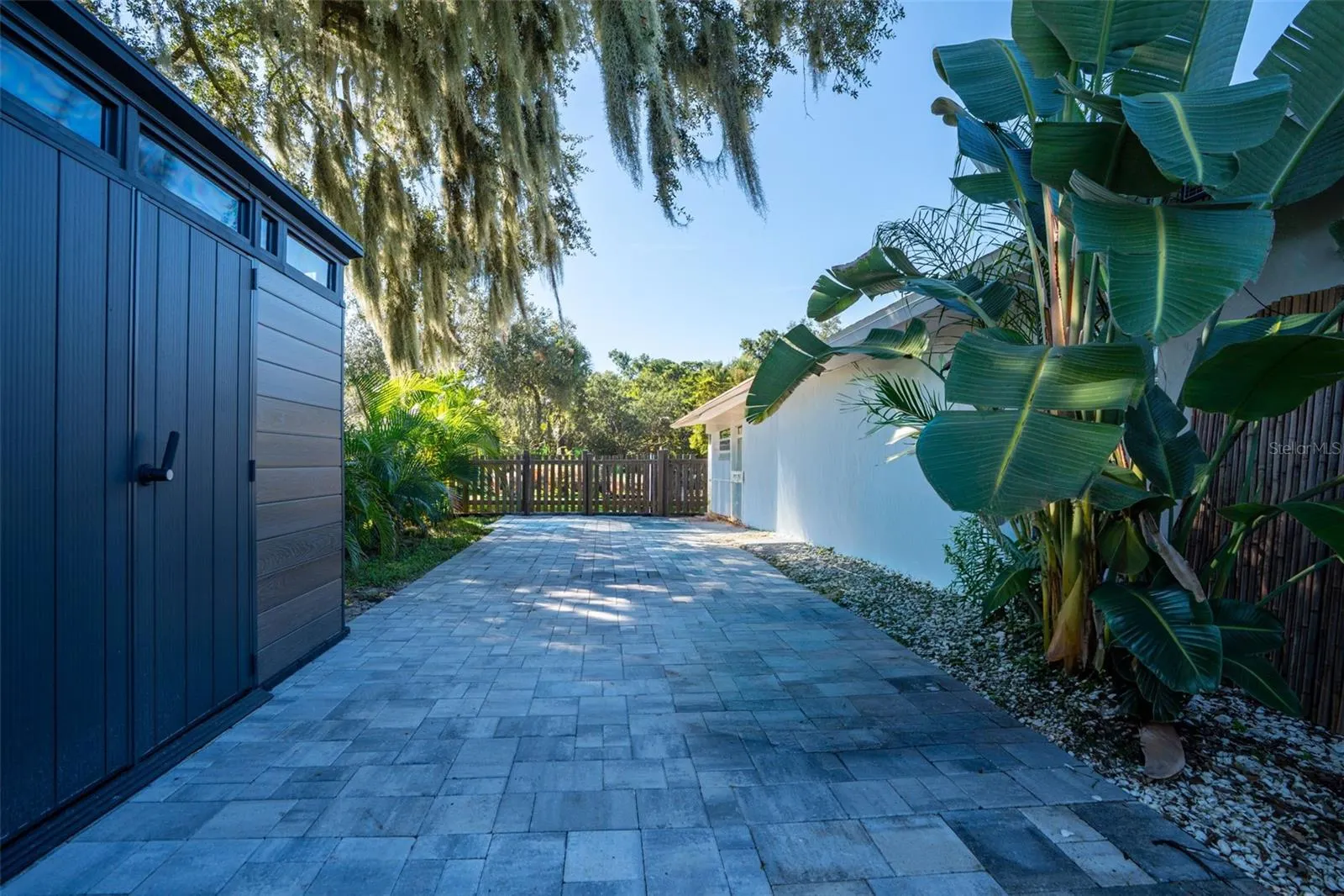 4864 HAWKSHEAD PARK
