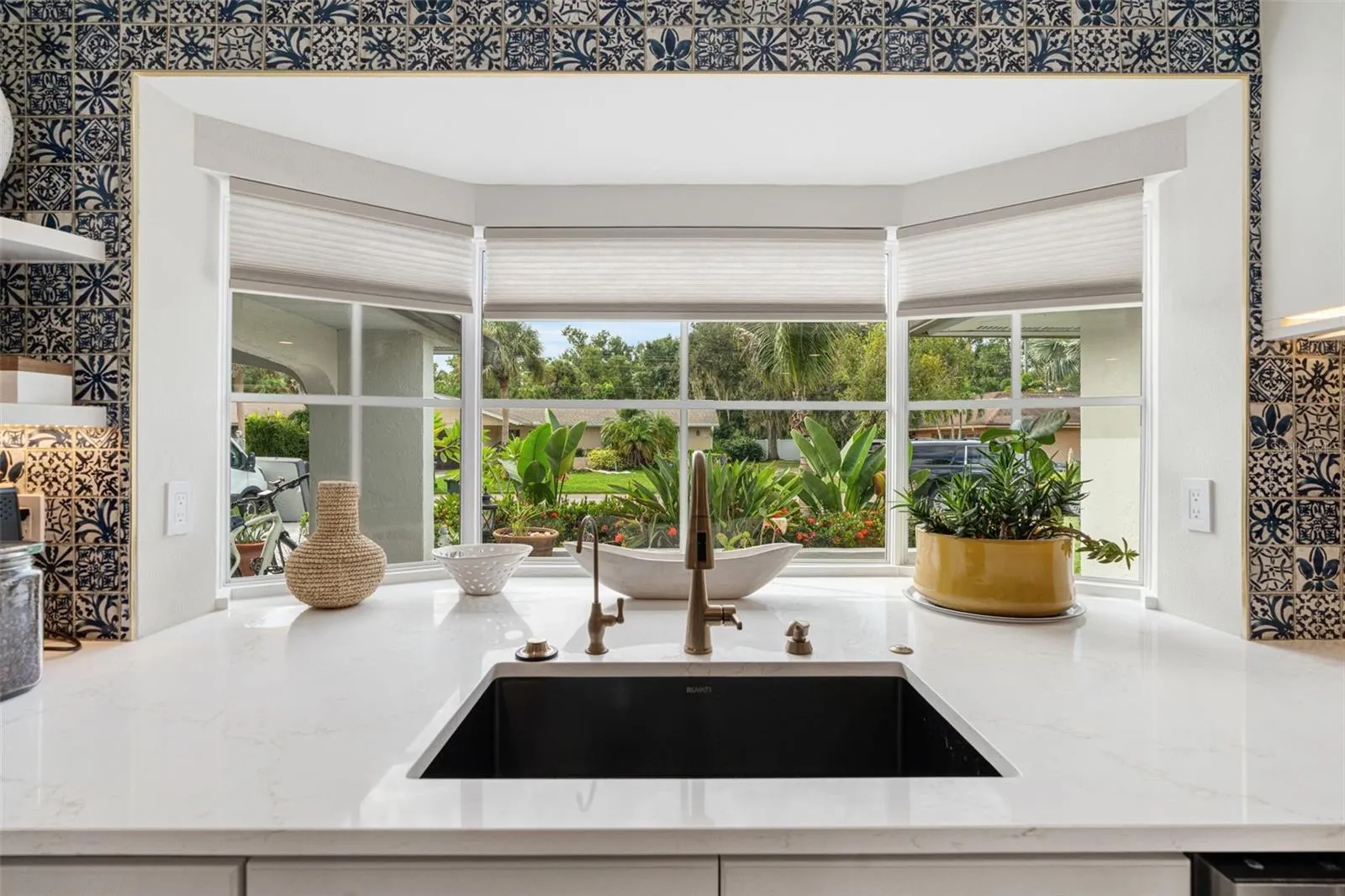 4864 HAWKSHEAD PARK