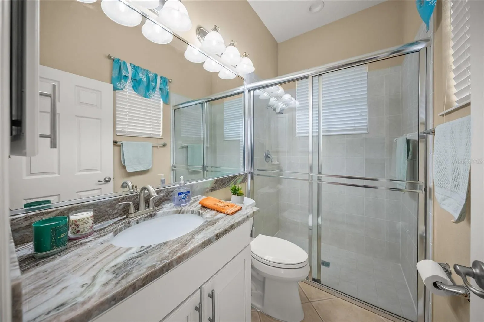2889 GRAZELAND DR