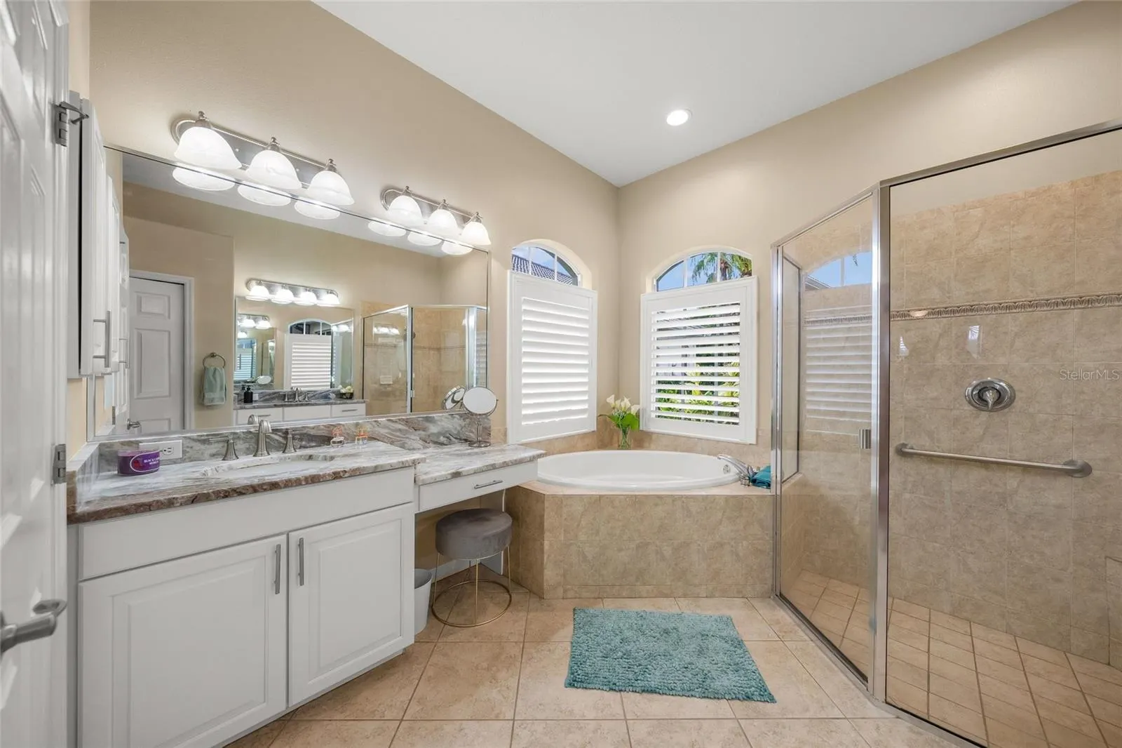 2889 GRAZELAND DR