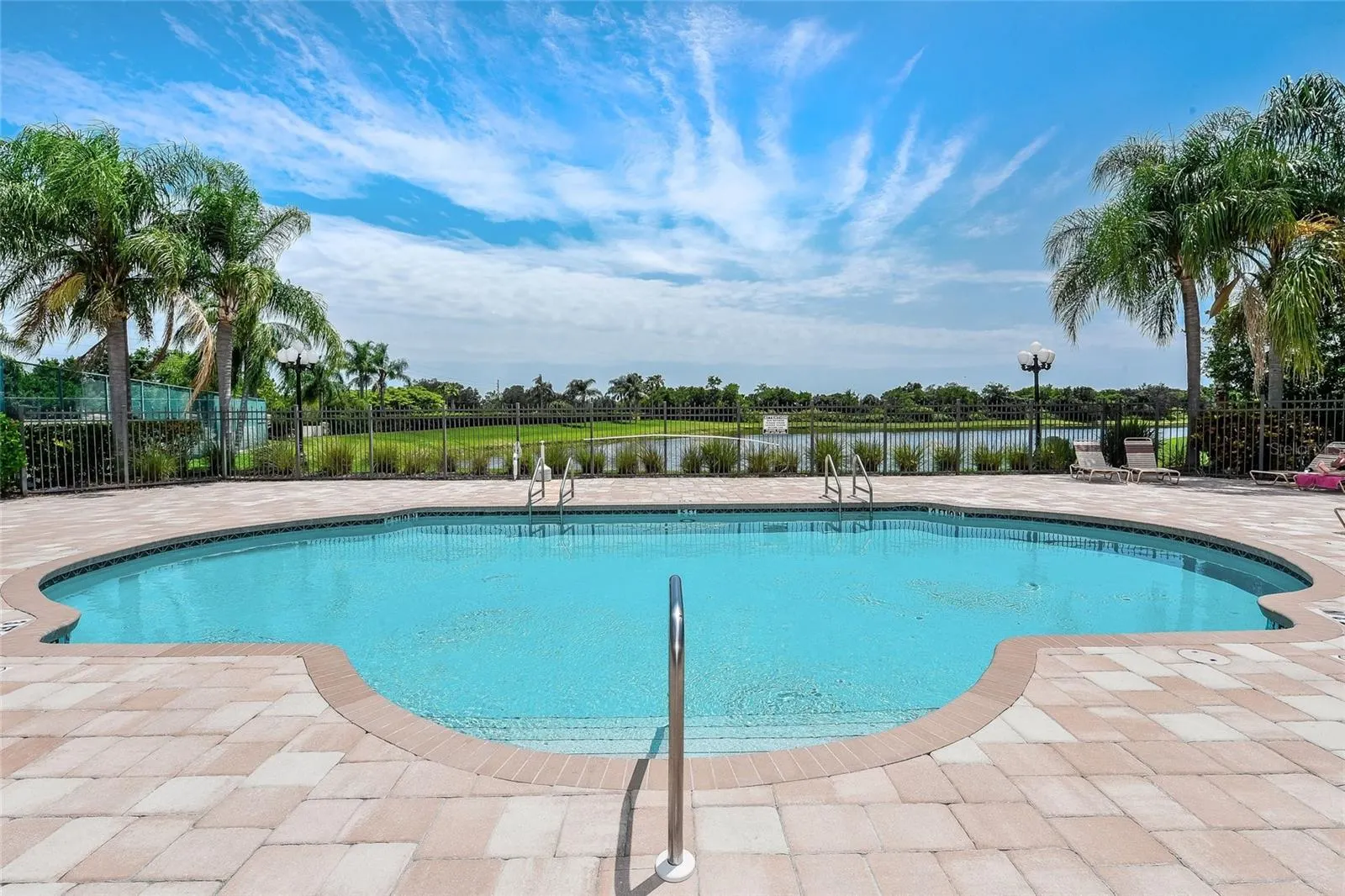 2889 GRAZELAND DR