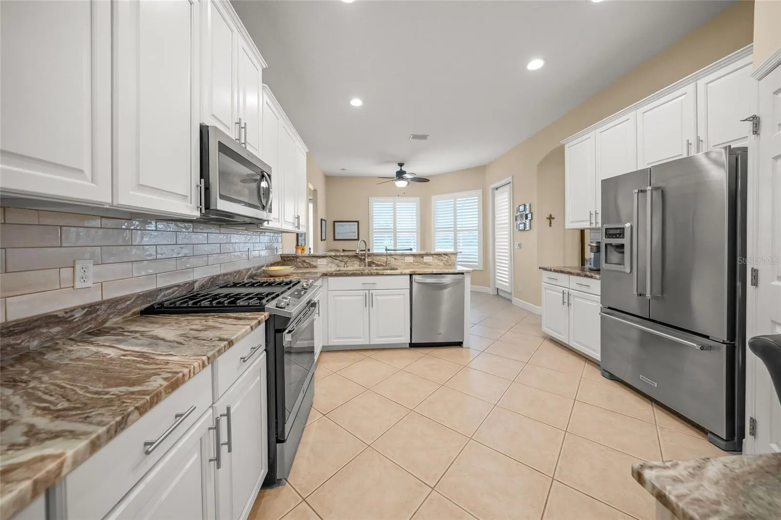 2889 GRAZELAND DR