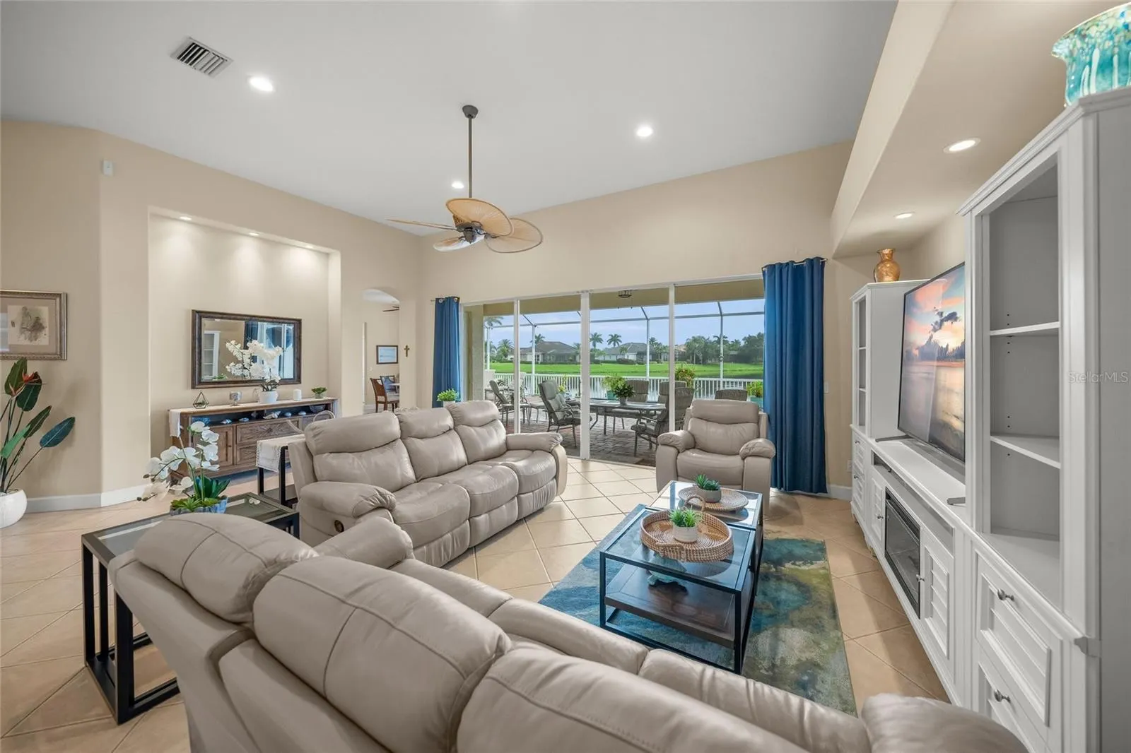 2889 GRAZELAND DR