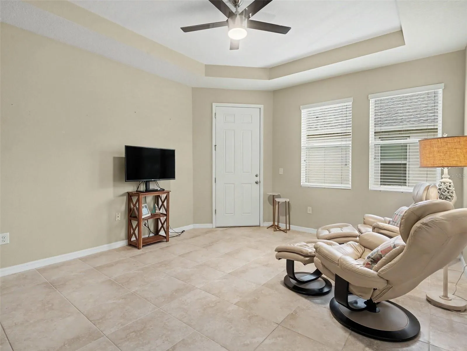6466 DEVESTA LOOP